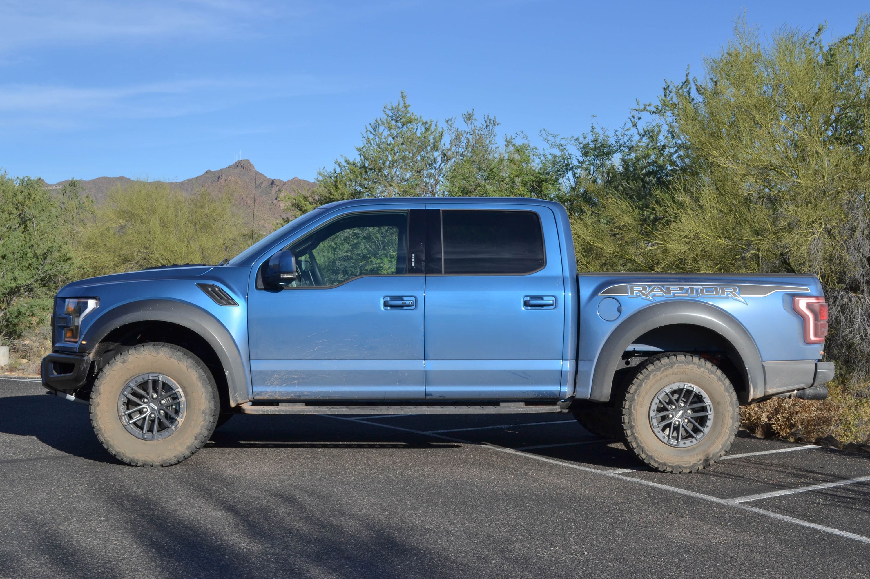 2020 Ford F-150 Raptor Pricing, Photos & Specs