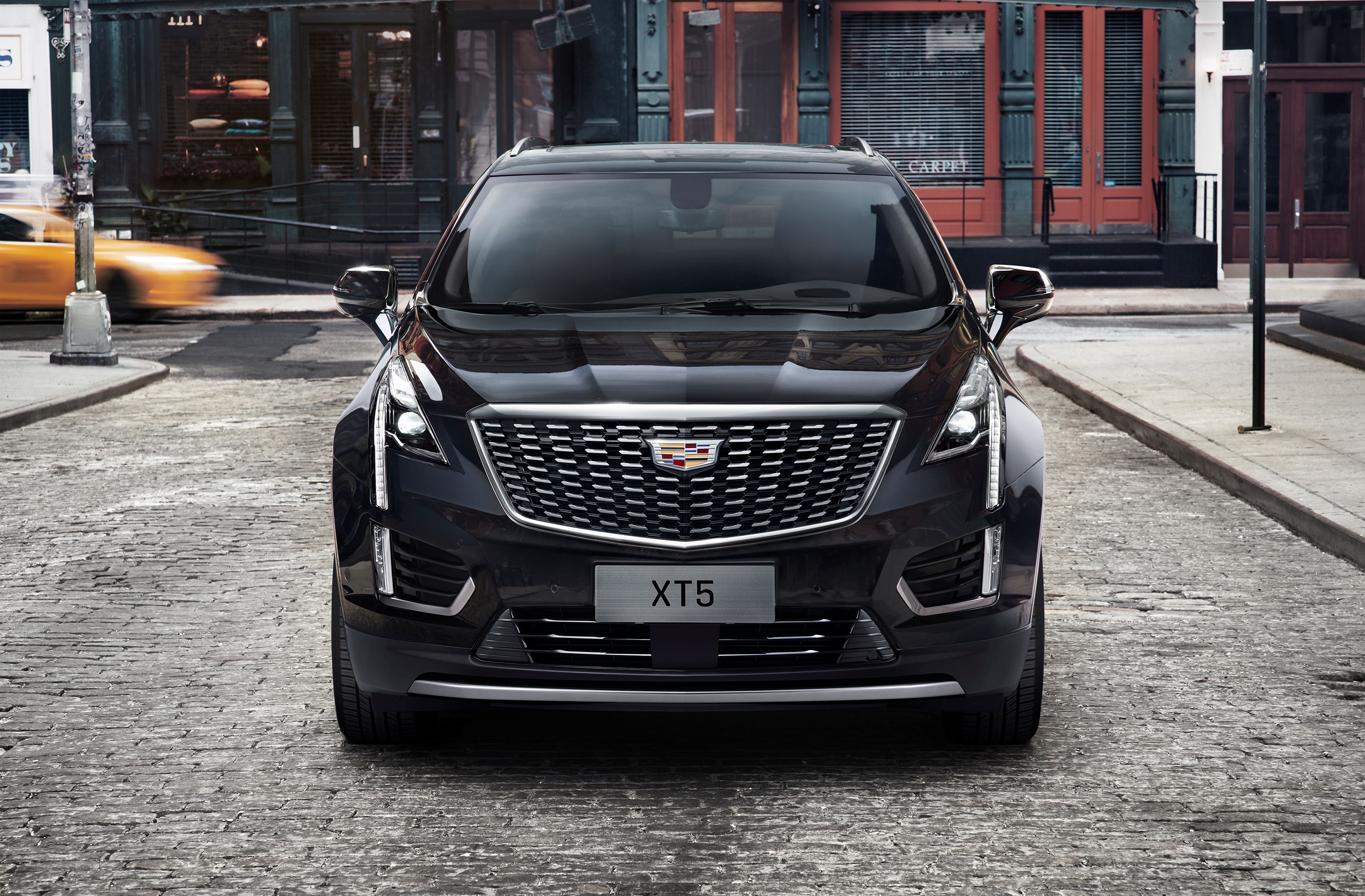 2025 Cadillac XT5 Pricing, Photos & Specs