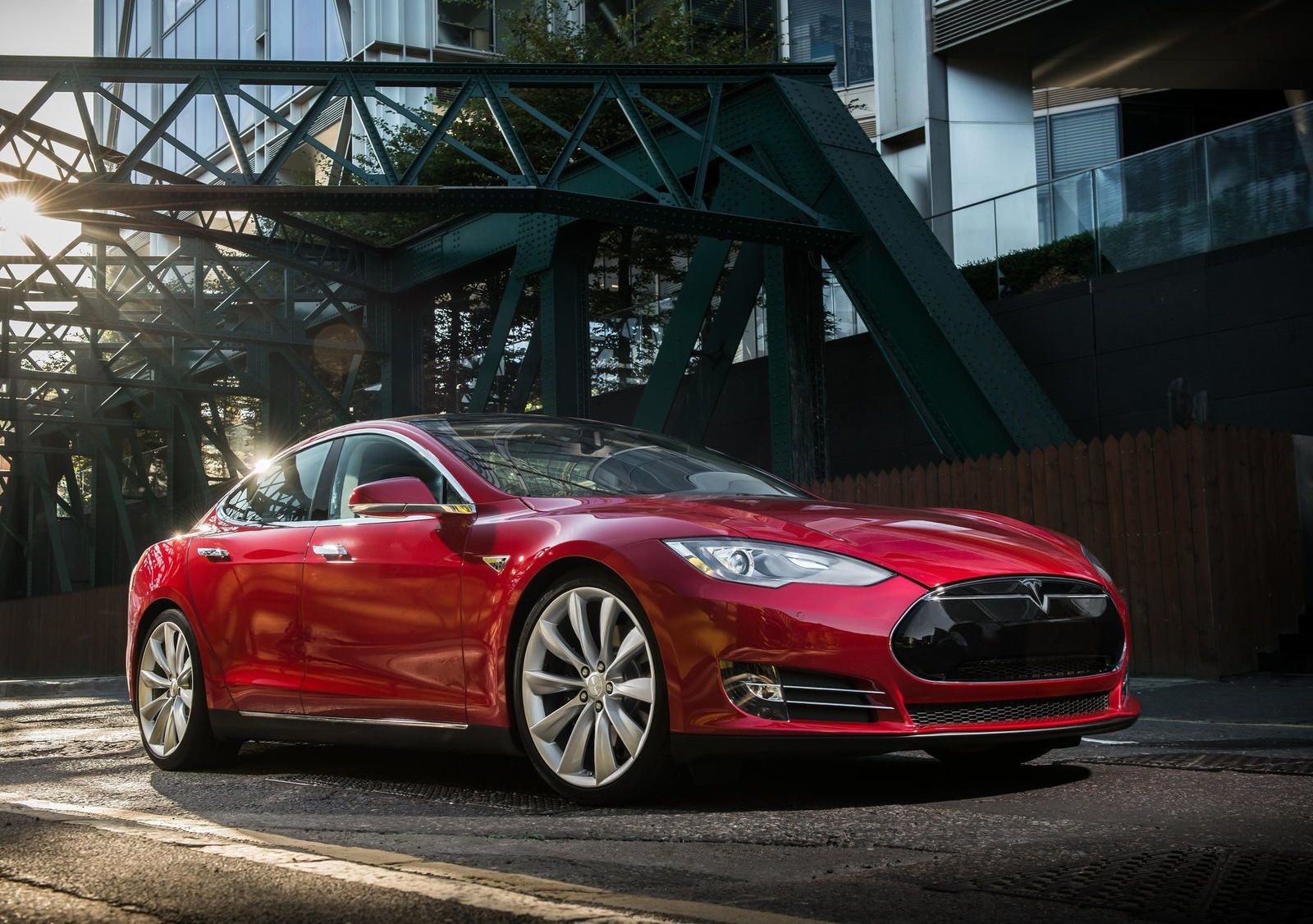 Tesla Owners Are Furious Over Latest Update