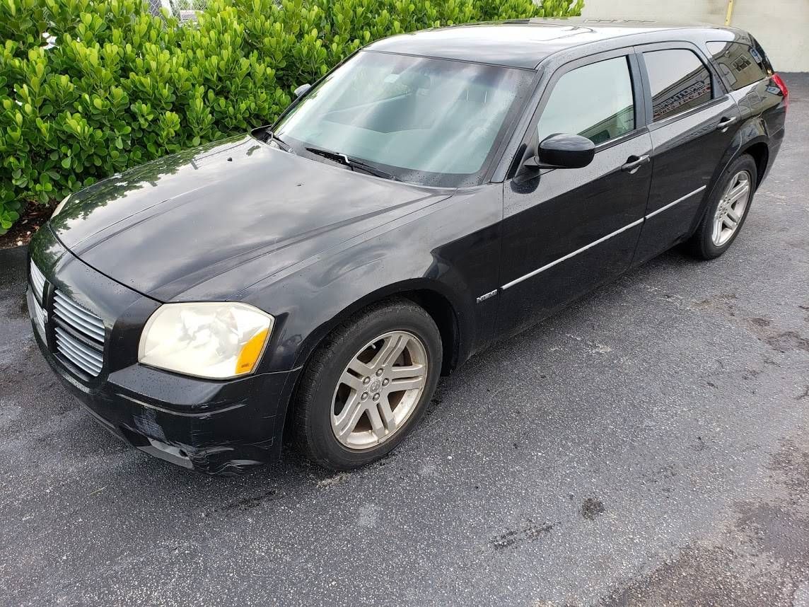 Weekly Craigslist Hidden Treasure 2005 Dodge Magnum 5.7 Hemi(01)