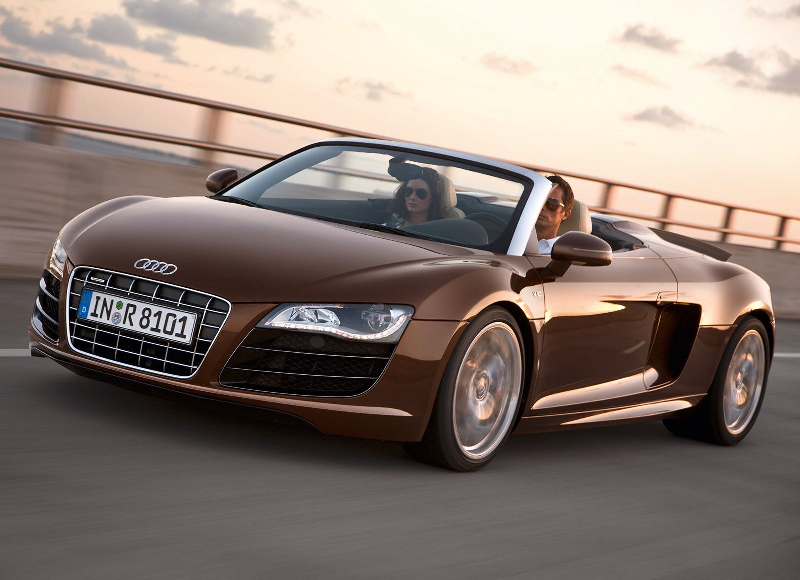 2011 Audi R8 Spyder Exterior Photos