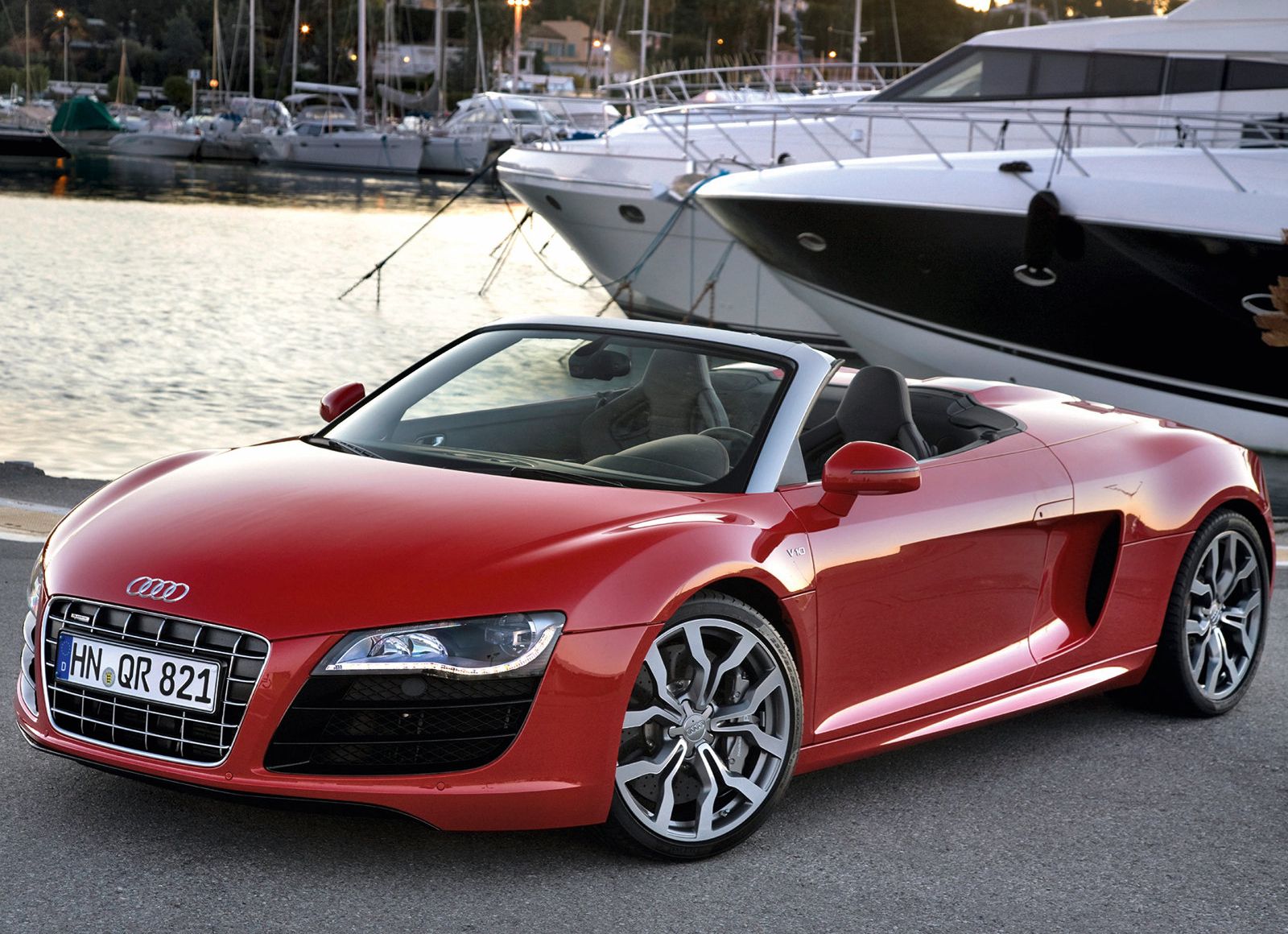 2011 Audi R8 Spyder Exterior Photos