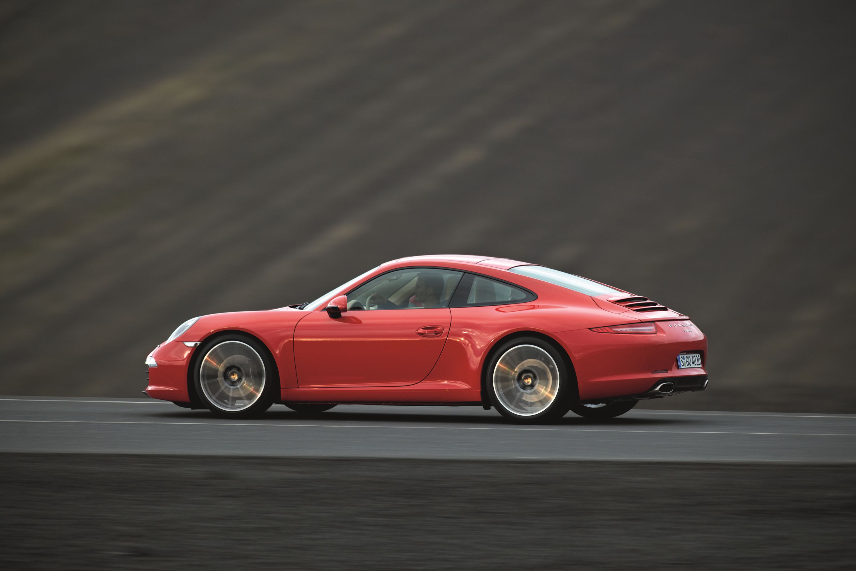 2016 Porsche 911 Carrera Pricing, Photos & Specs