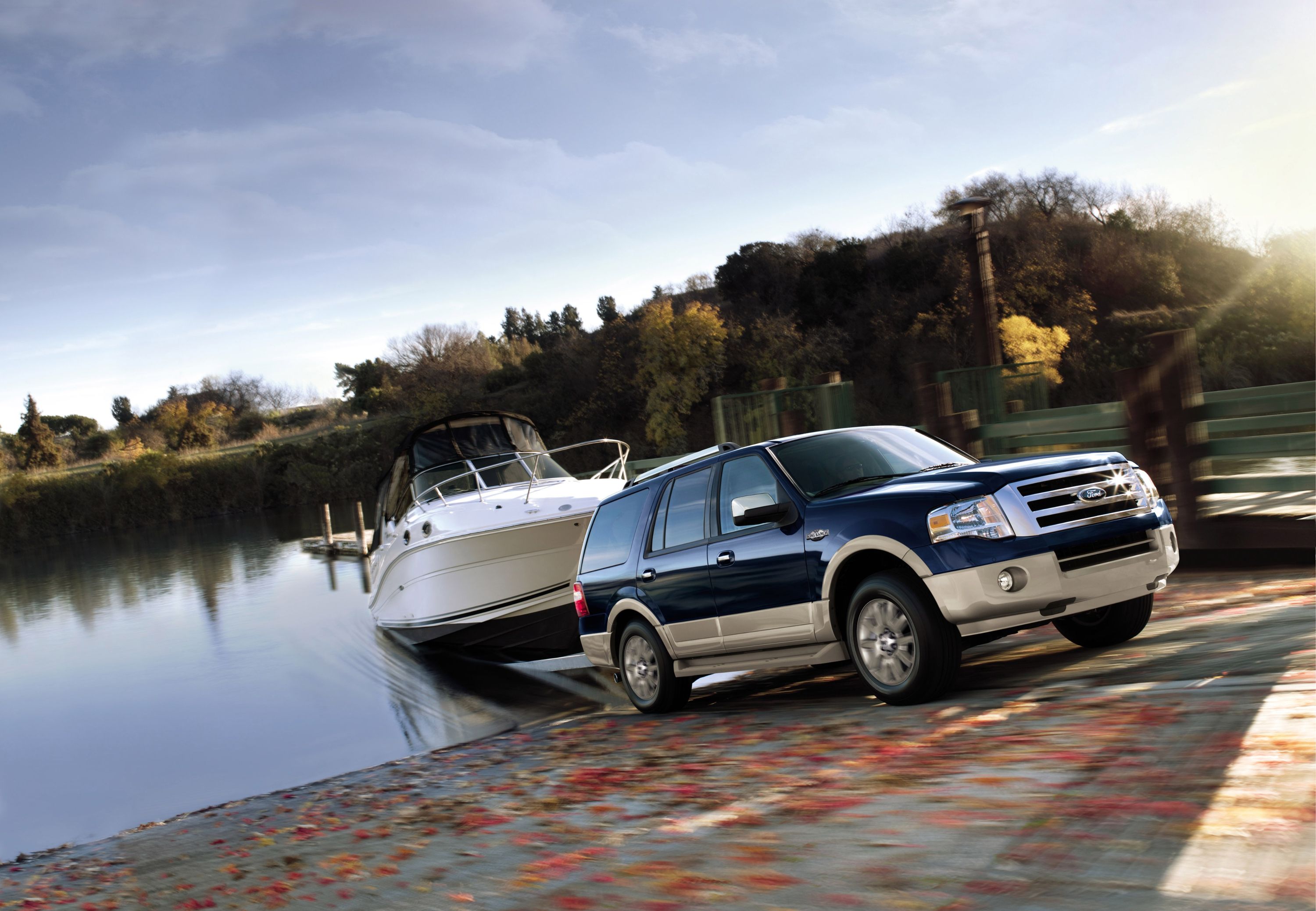 2014 Ford Expedition Specs & Trims