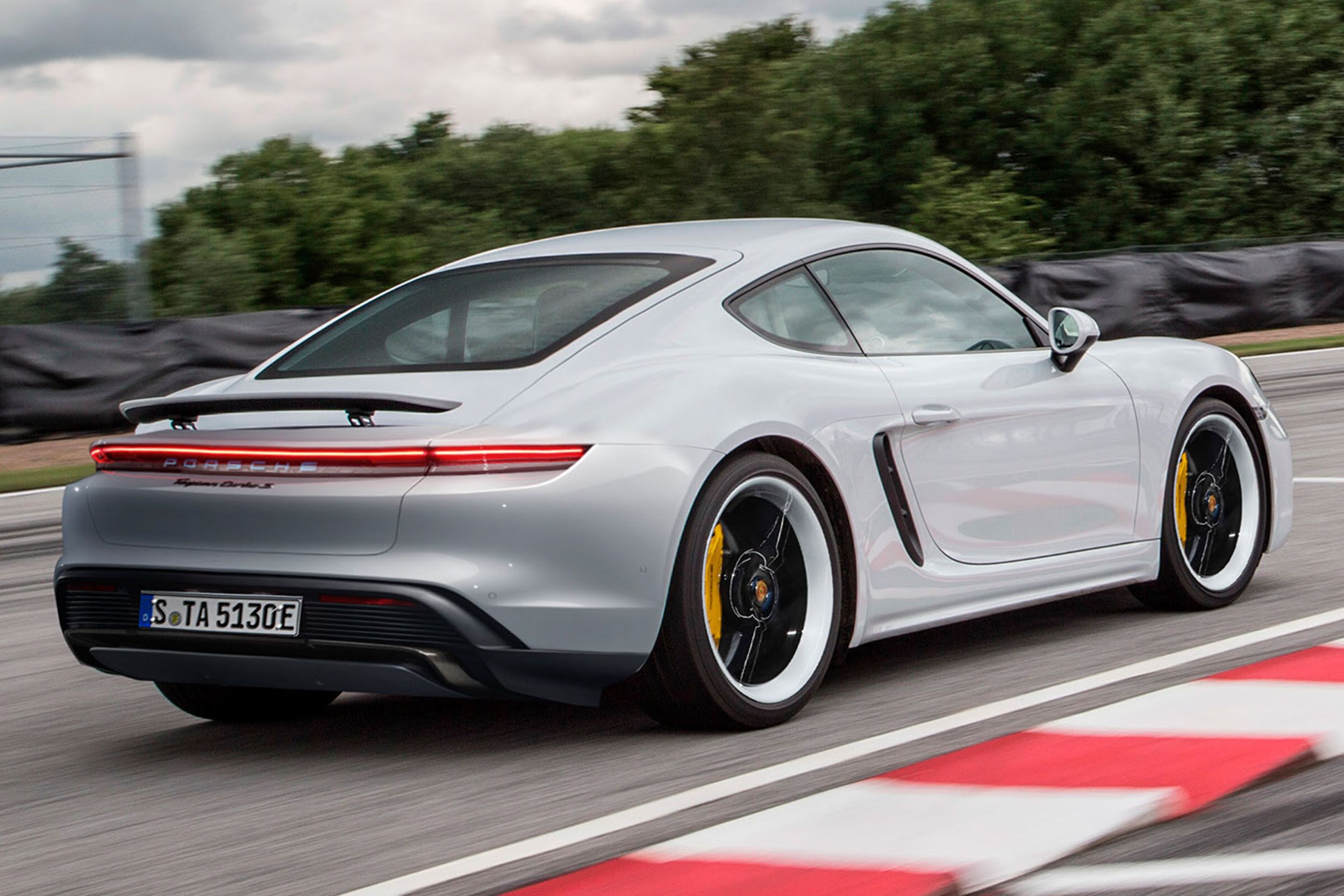 Electric Porsche 718 Cayman Could Pack 400 HP