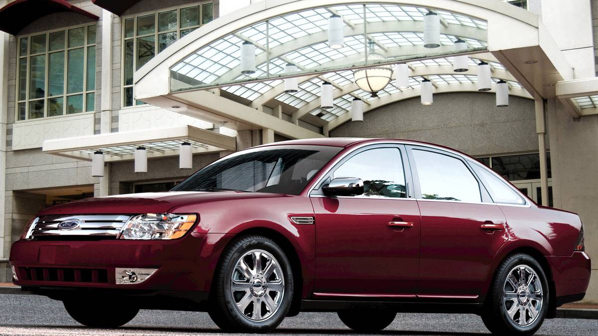 2009 Ford Taurus Specs & Trims