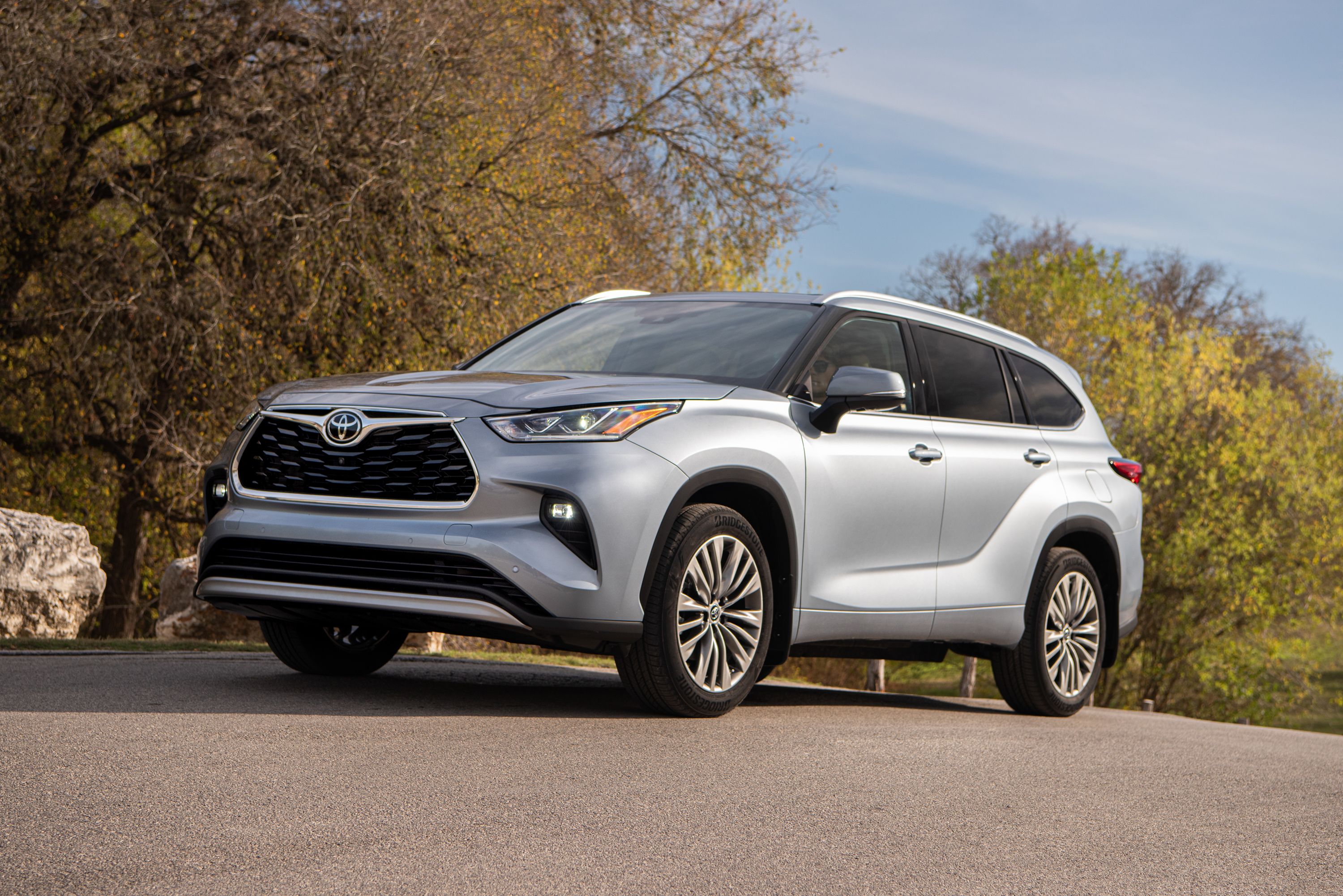 2020 Toyota Highlander Arrives As The Fuel Economy King
