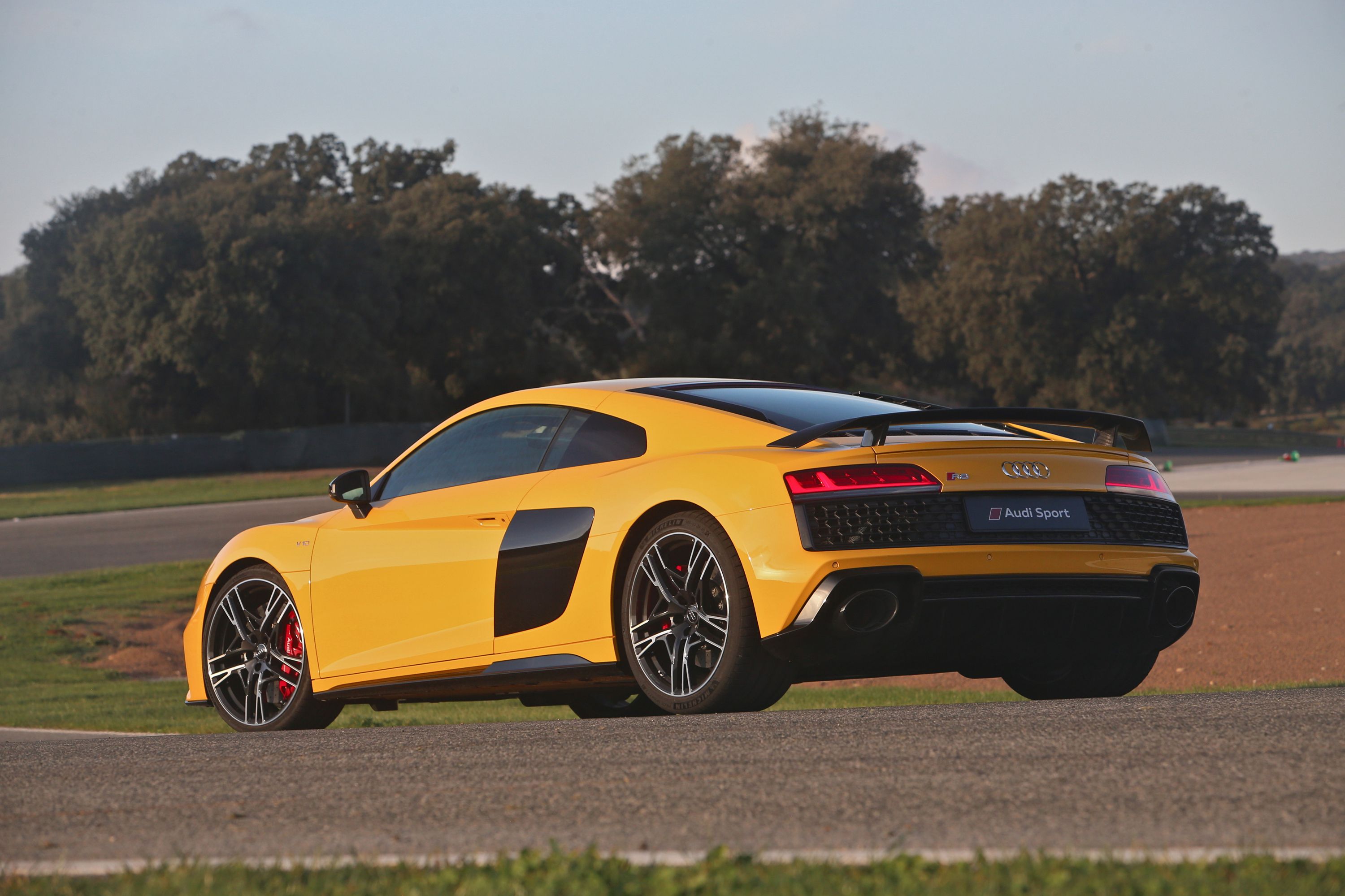 2021 Audi R8 Coupe Exterior Photos