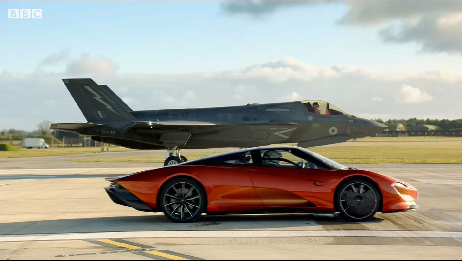 McLaren Speedtail Races A Jet Fighter In New Top Gear Trailer