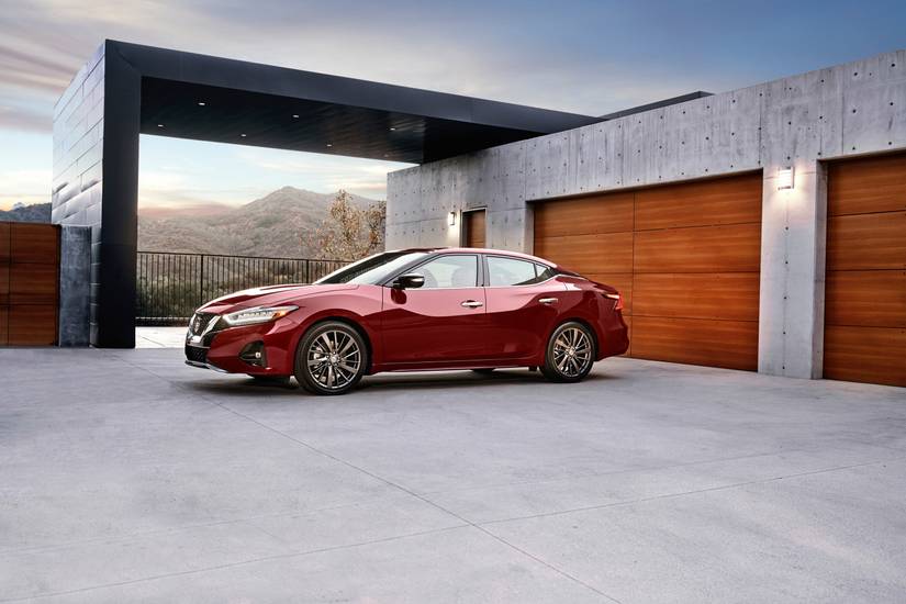 2021 Nissan Maxima Pricing, Photos & Specs