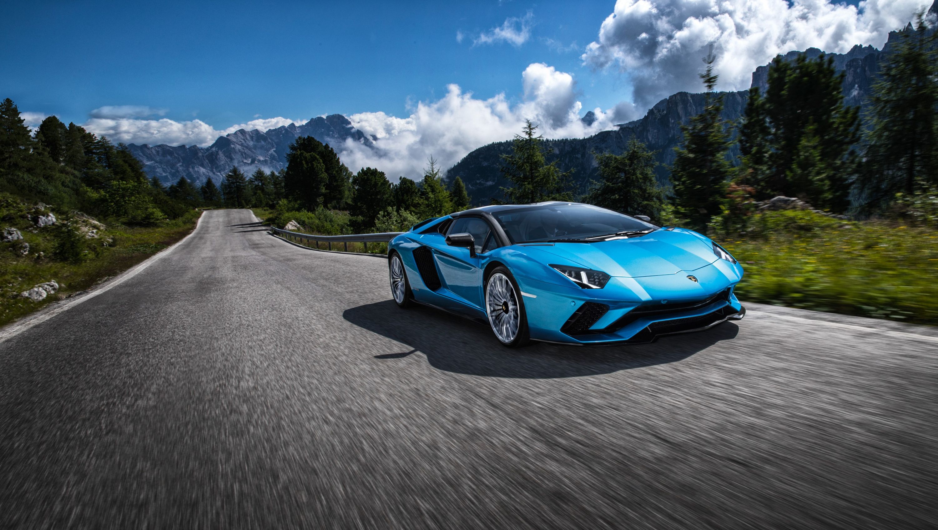 2021 Lamborghini Aventador S Roadster Pricing, Photos & Specs