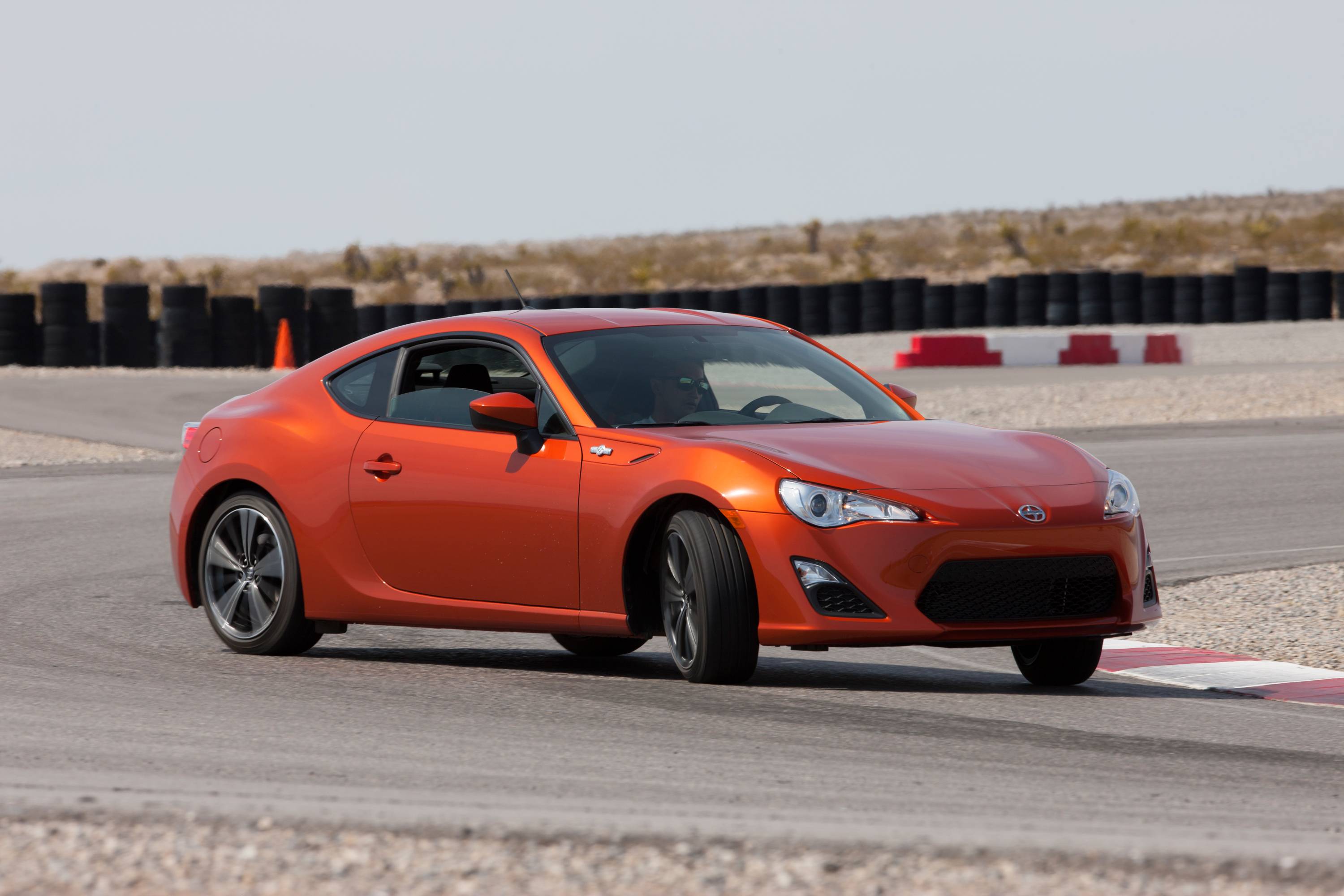 Red Frs 2016 Scion FR-S Exterior Photos