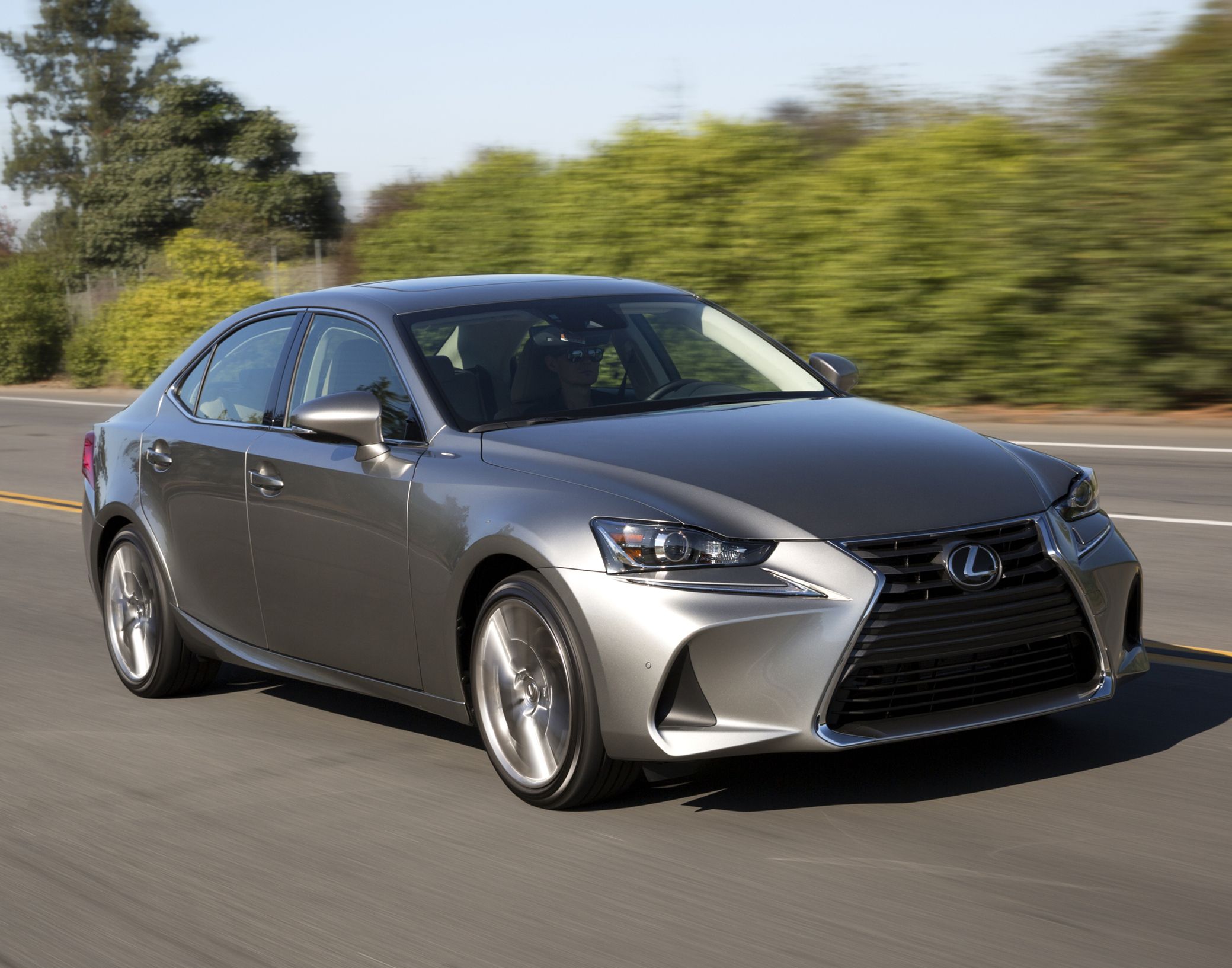 Lexus NX350h/450h+ (Luxury Compact SUV)