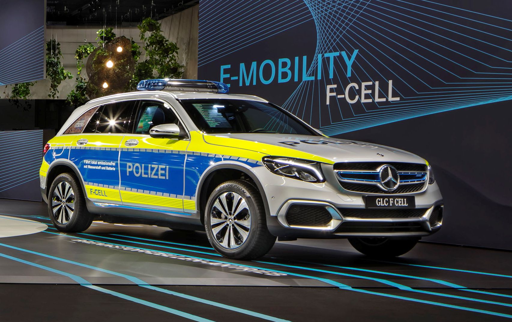 These Mercedes-Benz Police Cars Are Too Cool For America