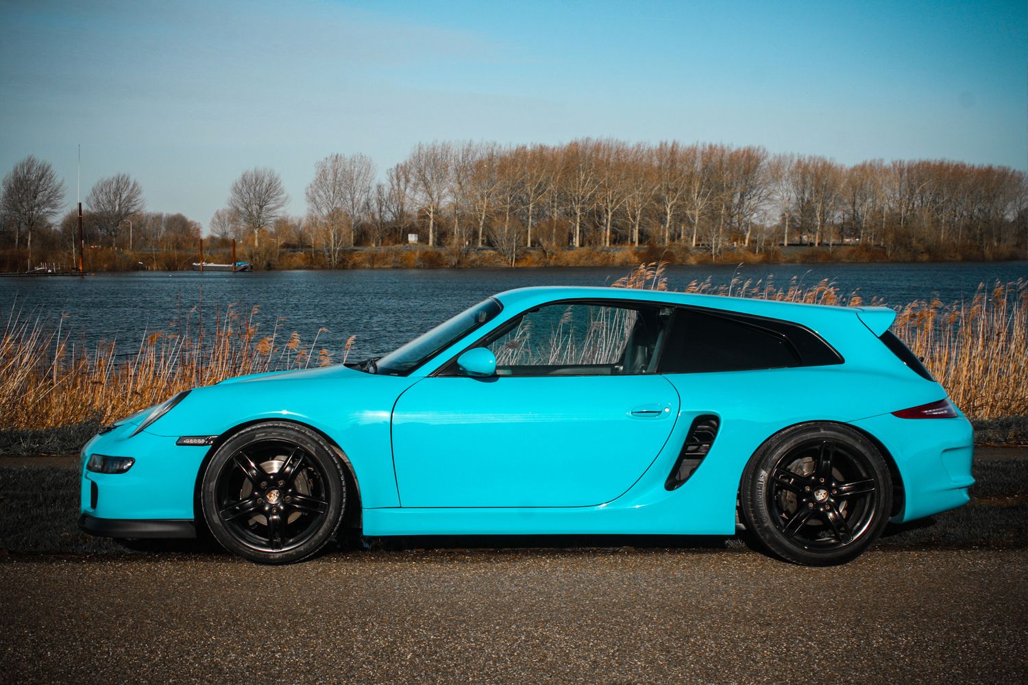 carbuzz.com
