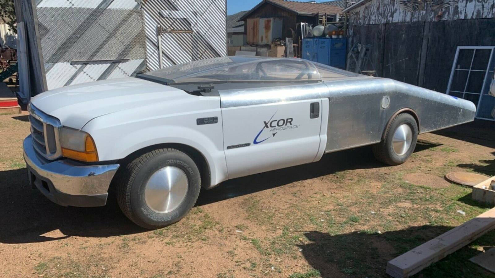 This Aerodynamic Bubble-Roof Ford F-250 Is Weird As It Gets