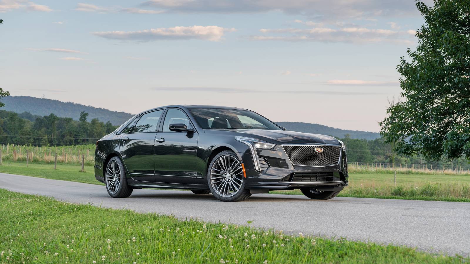 Cadillac's Cutting-Edge Omega Platform Was Only Designed For Flagship ...