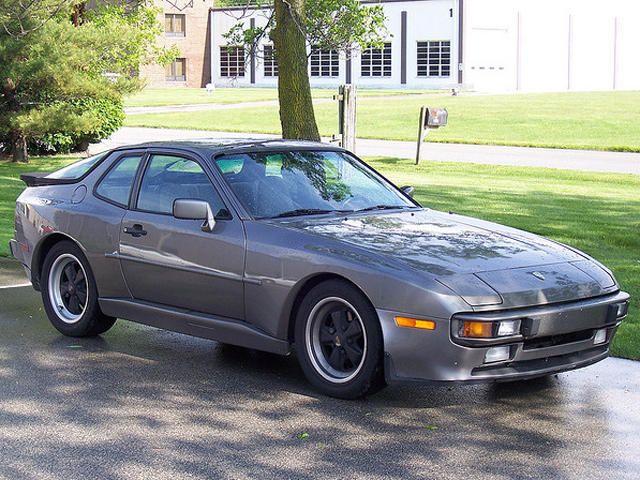 The Other Porsches: 944/968