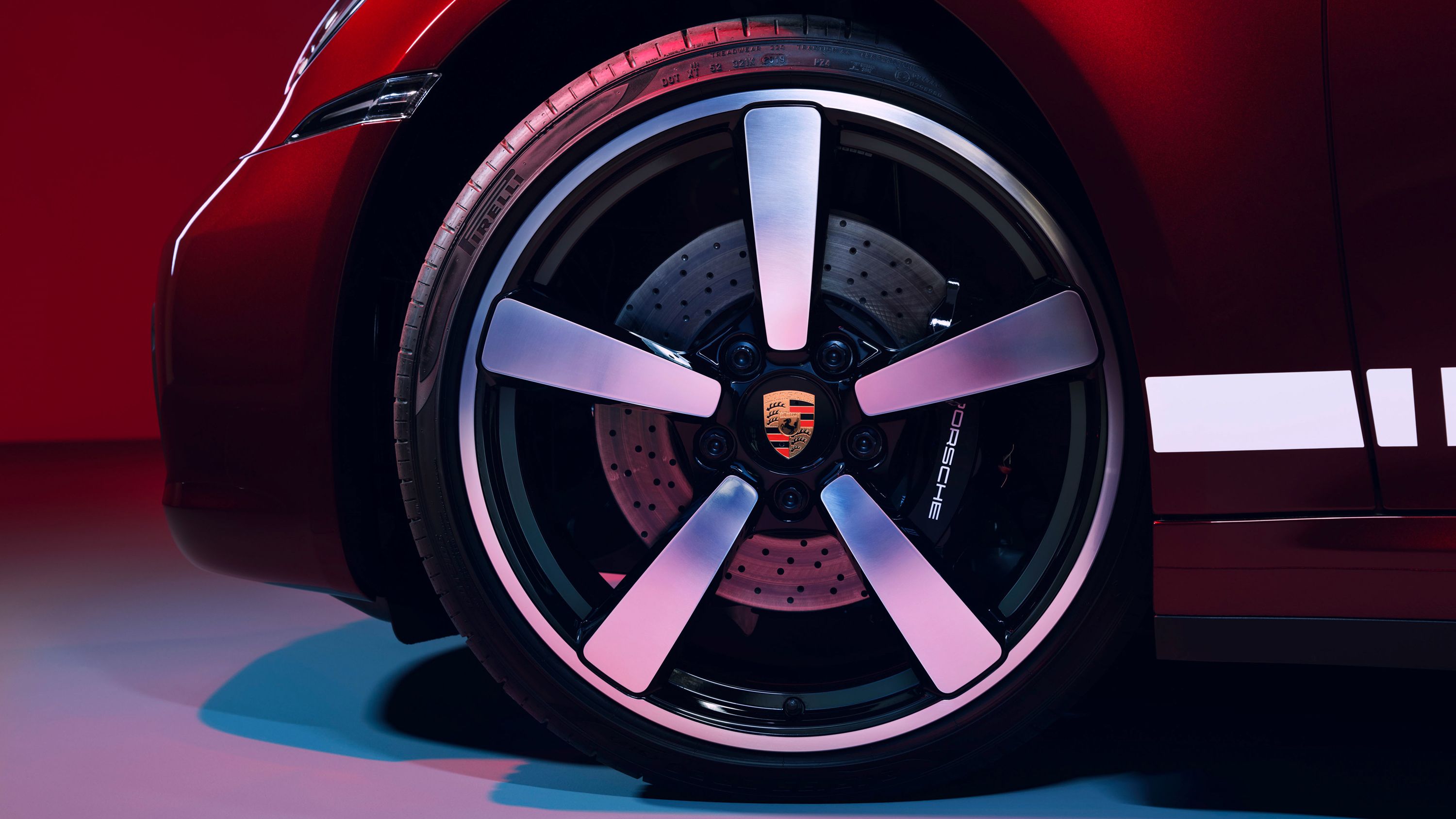 The Story Of Porsche's Cloverleaf Wheels
