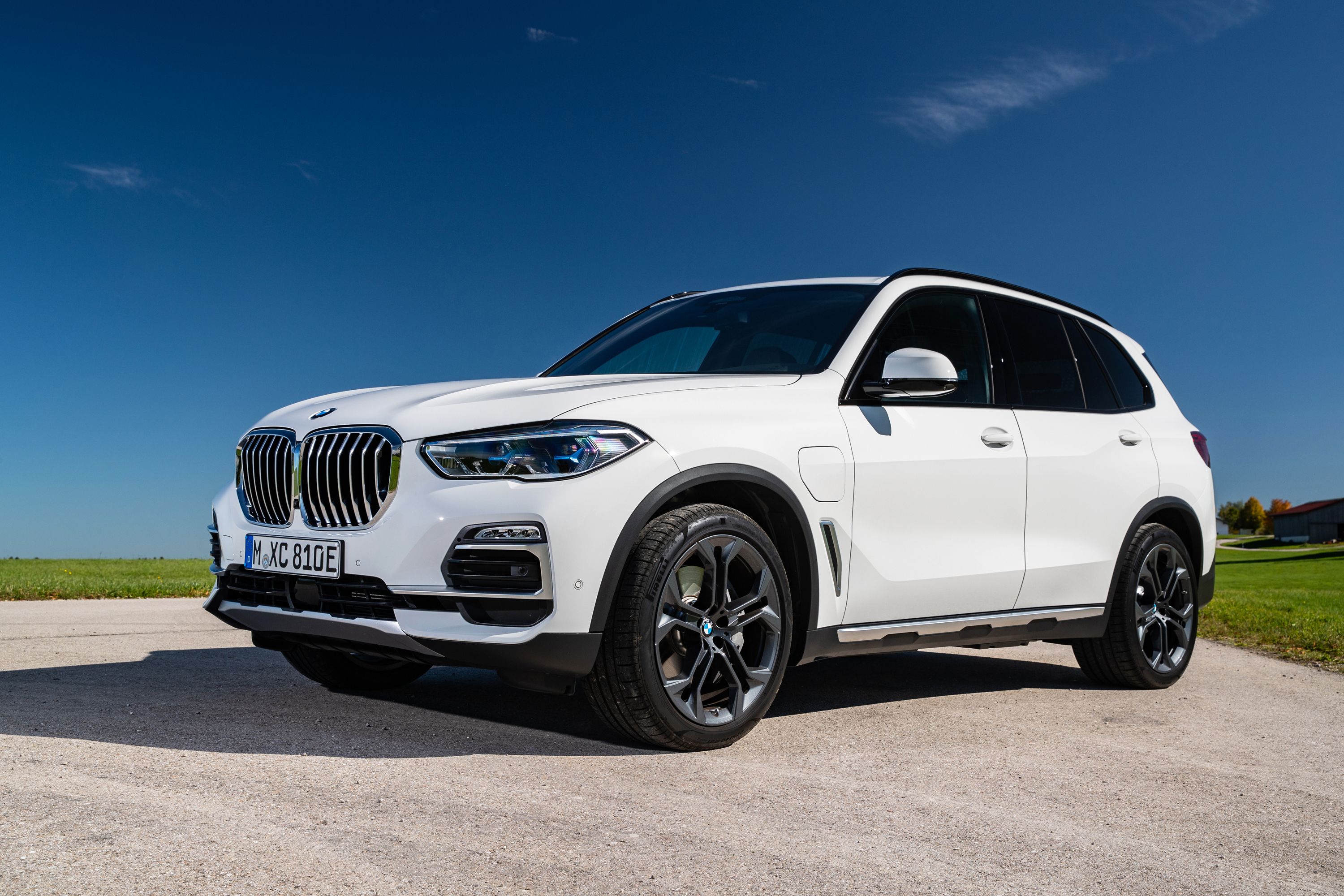 2021 BMW X5 Plug-In Hybrid Finally Arrives In America