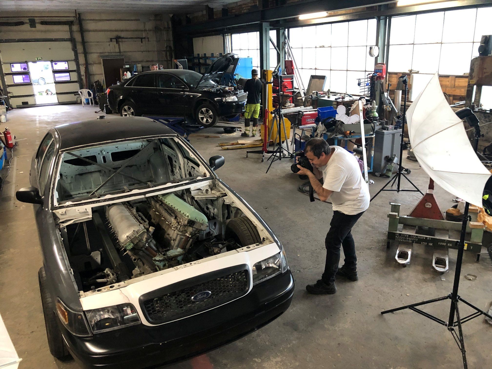 Ford Police Interceptor With 27-Liter Engine Is The Craziest Engine ...