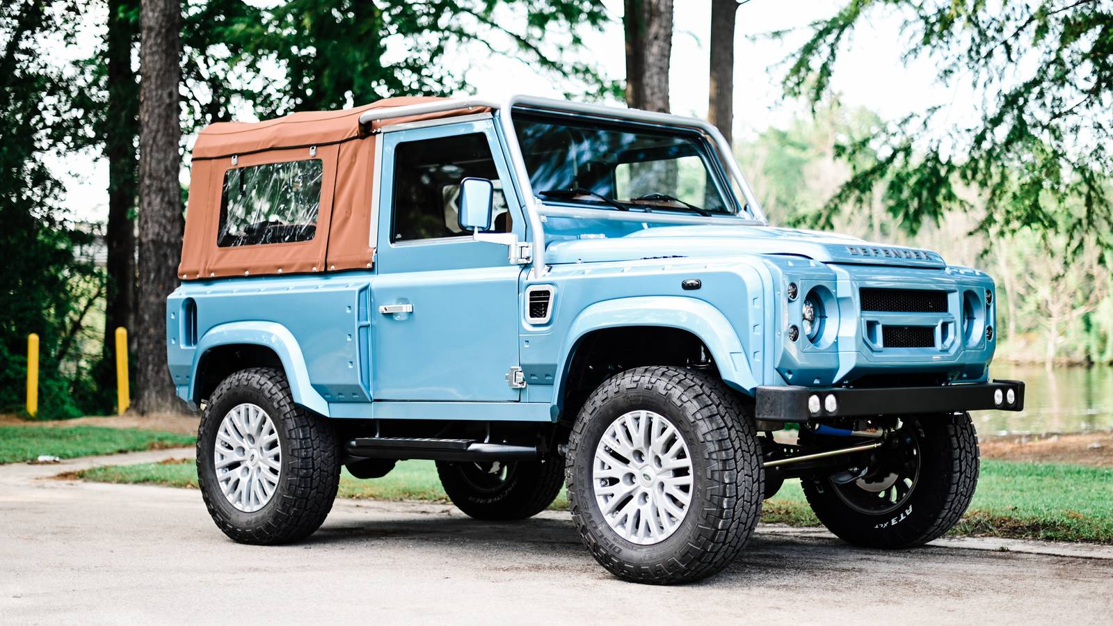 Custom-Built Land Rover Defender 90 Is A Dream Off-Roader