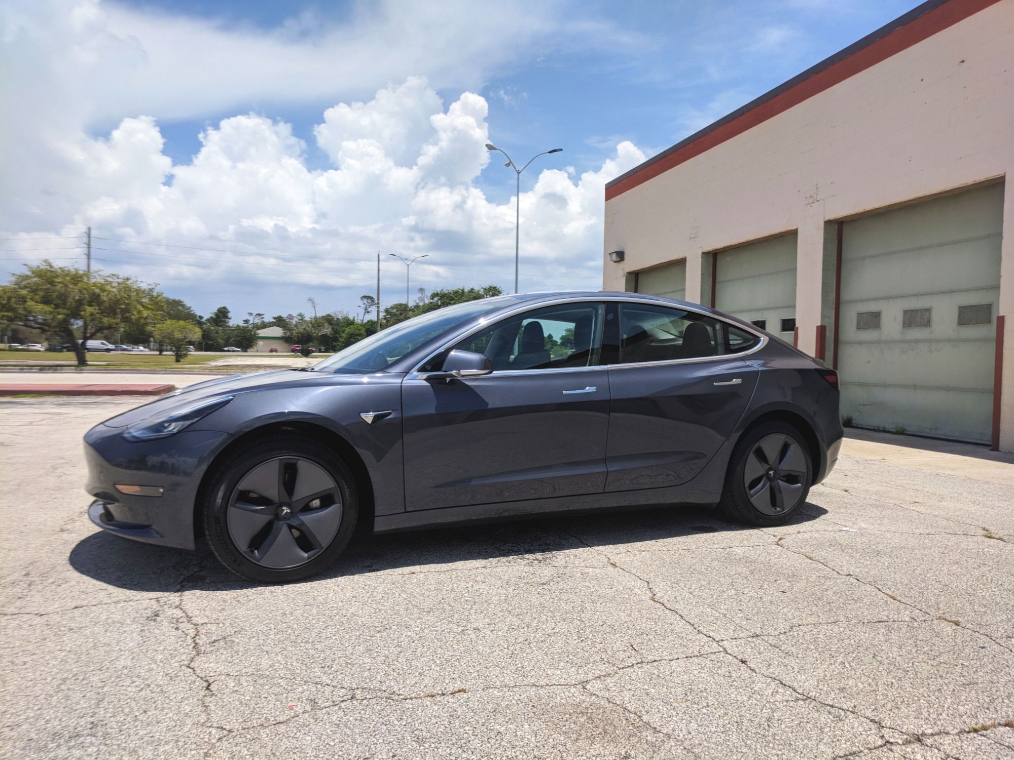 This Guy Tried Pumping Gas In A Tesla Model 3