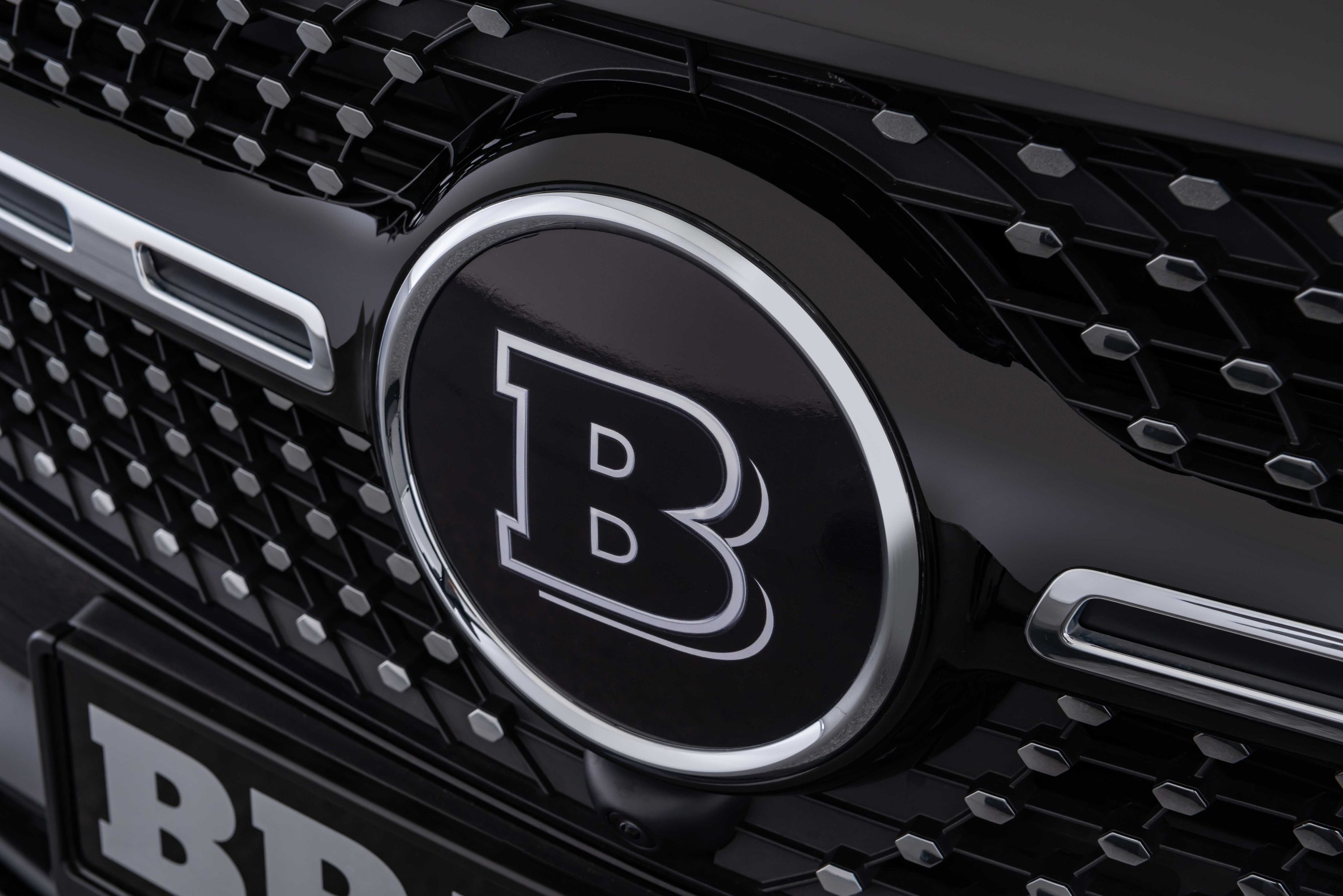 Brabus Turns Mercedes GLB-Class Into A 267-HP Brute