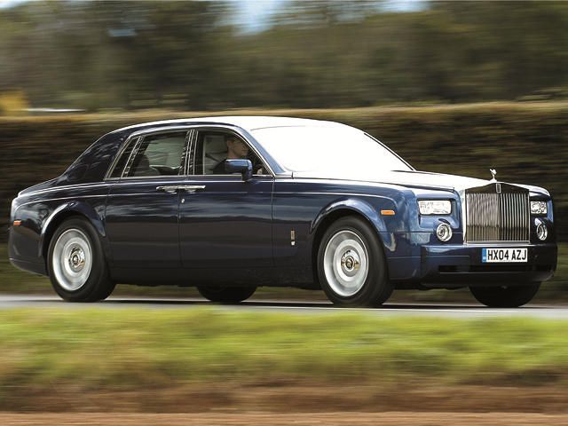 Is A Rolls Royce Phantom A Good Investment? - j3qxcky