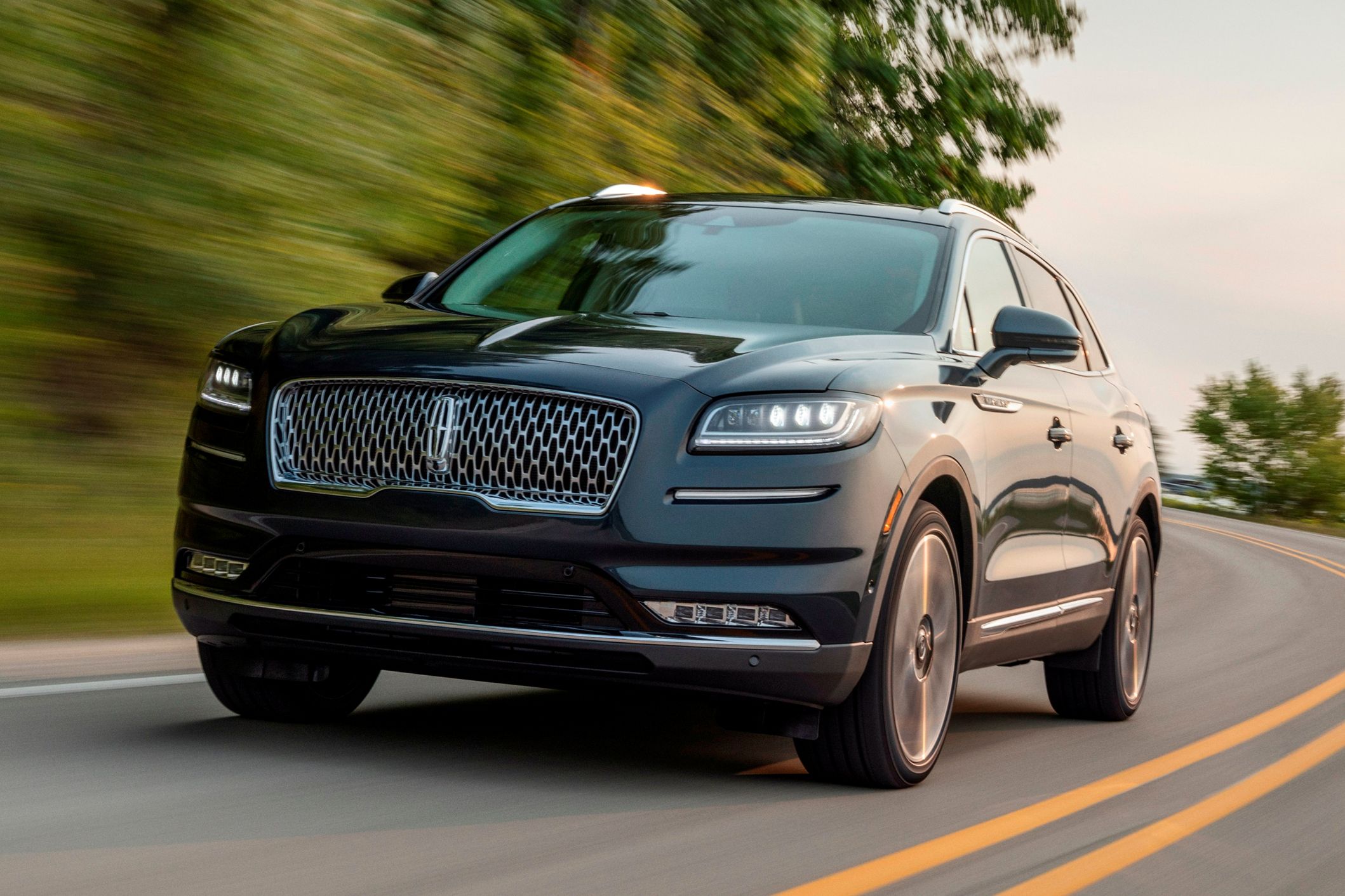 2021 Lincoln Nautilus First Look Review: Big Changes Inside