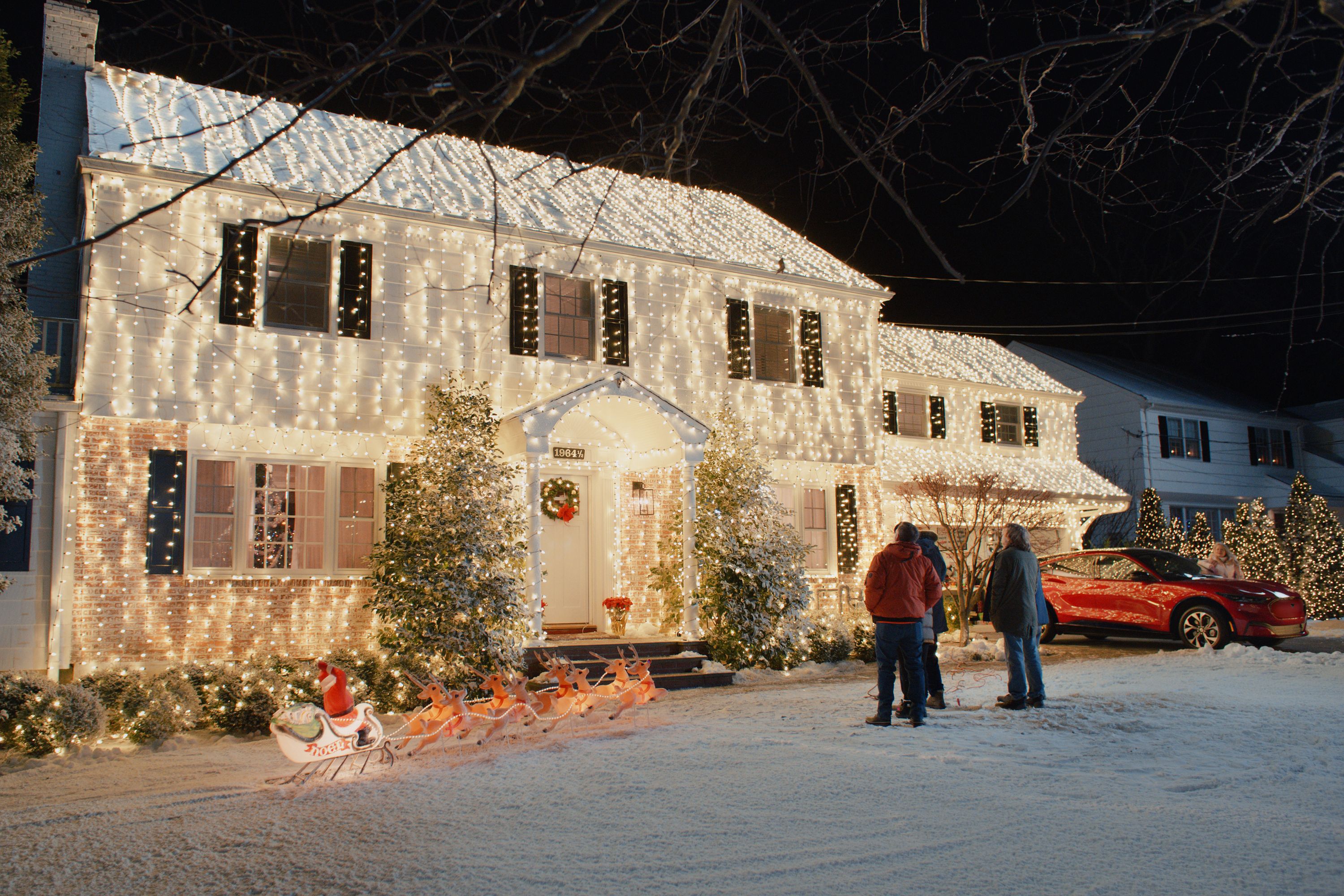 Ford Mustang Mach E Visits The Griswolds For Christmas Vacation