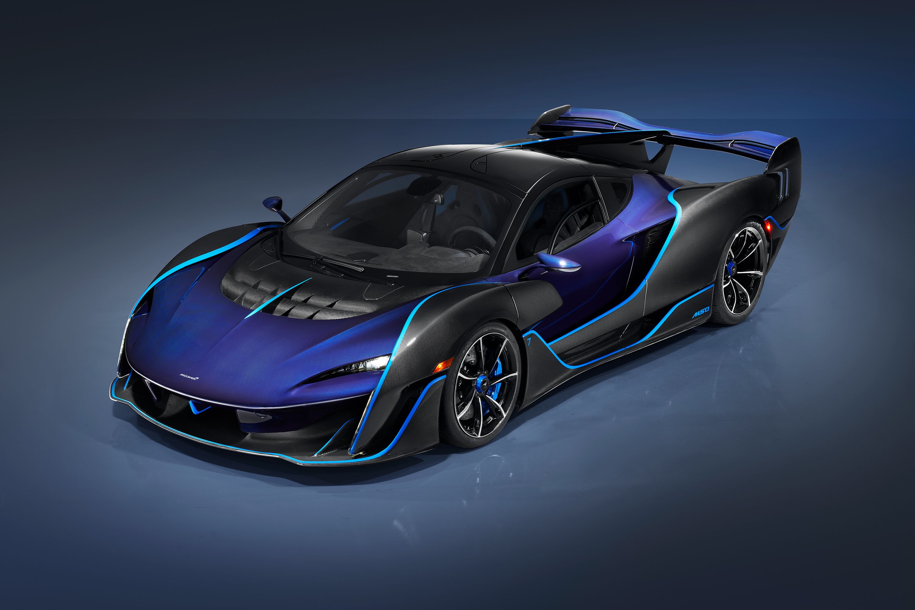 ☆日本流通少 VIP MODEL 1/18 McLaren sabre マクラーレン