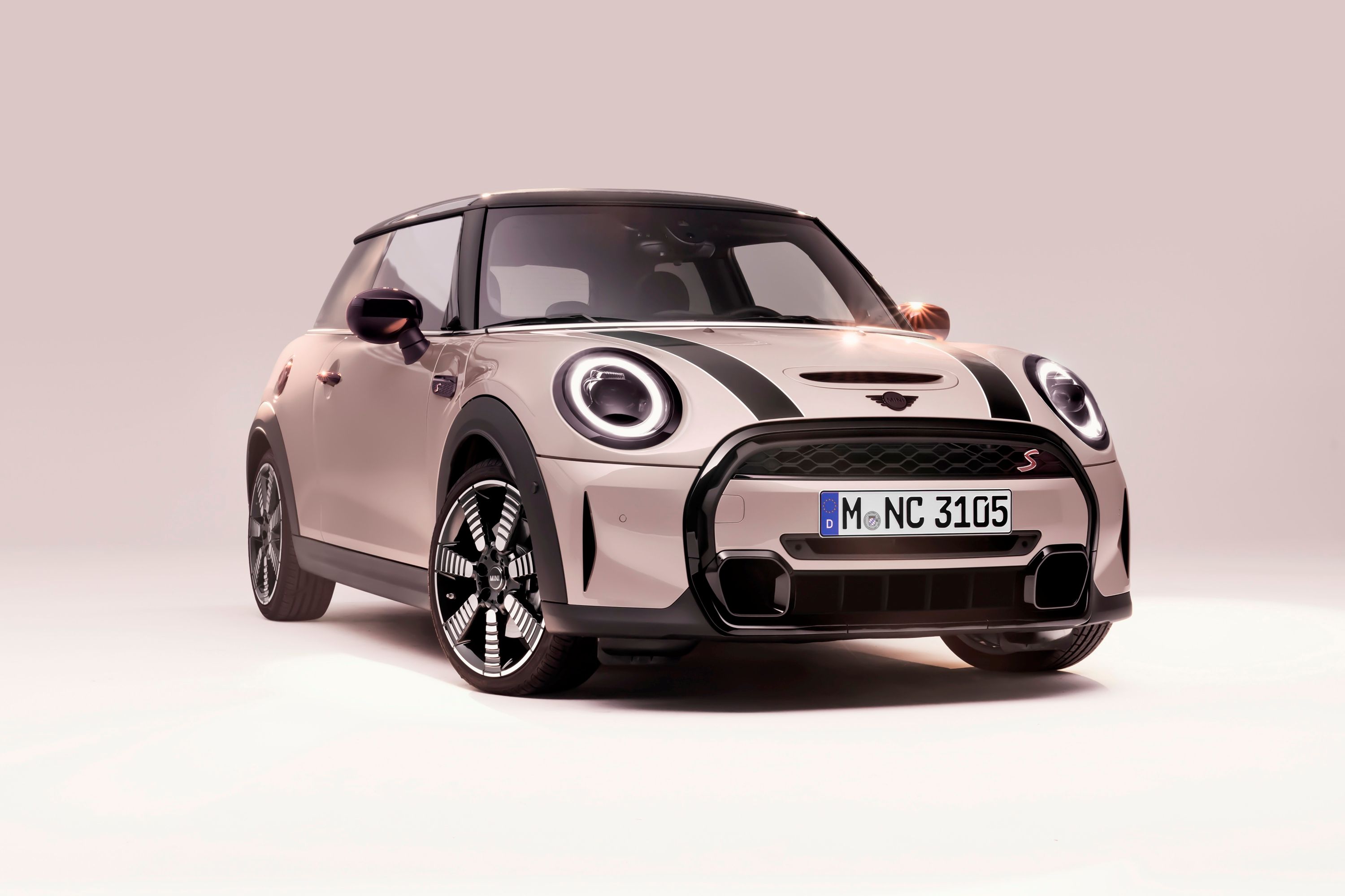 2024 Mini Cooper Hardtop Pricing, Photos & Specs