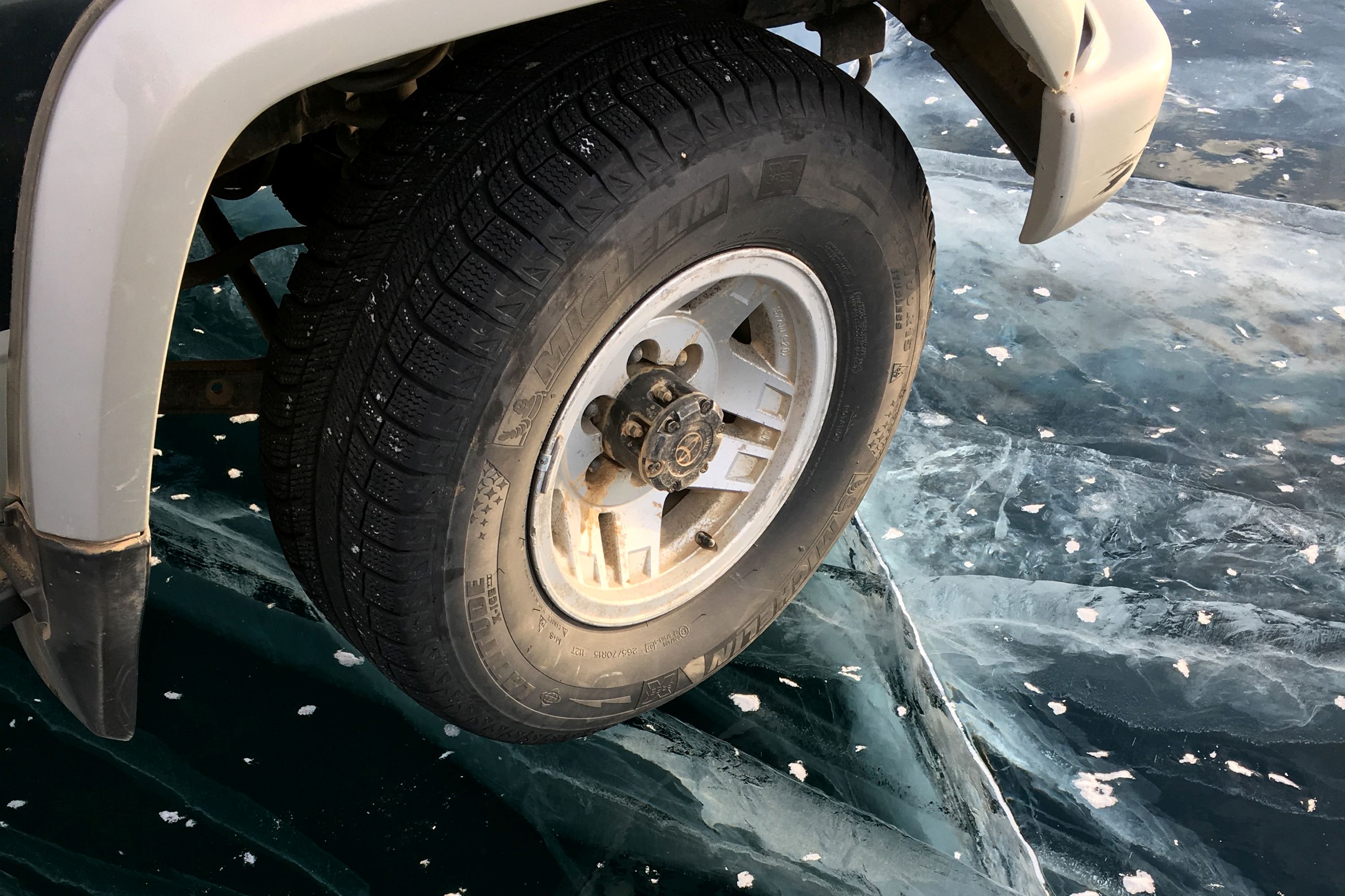 Driving Safely on Icy Roads