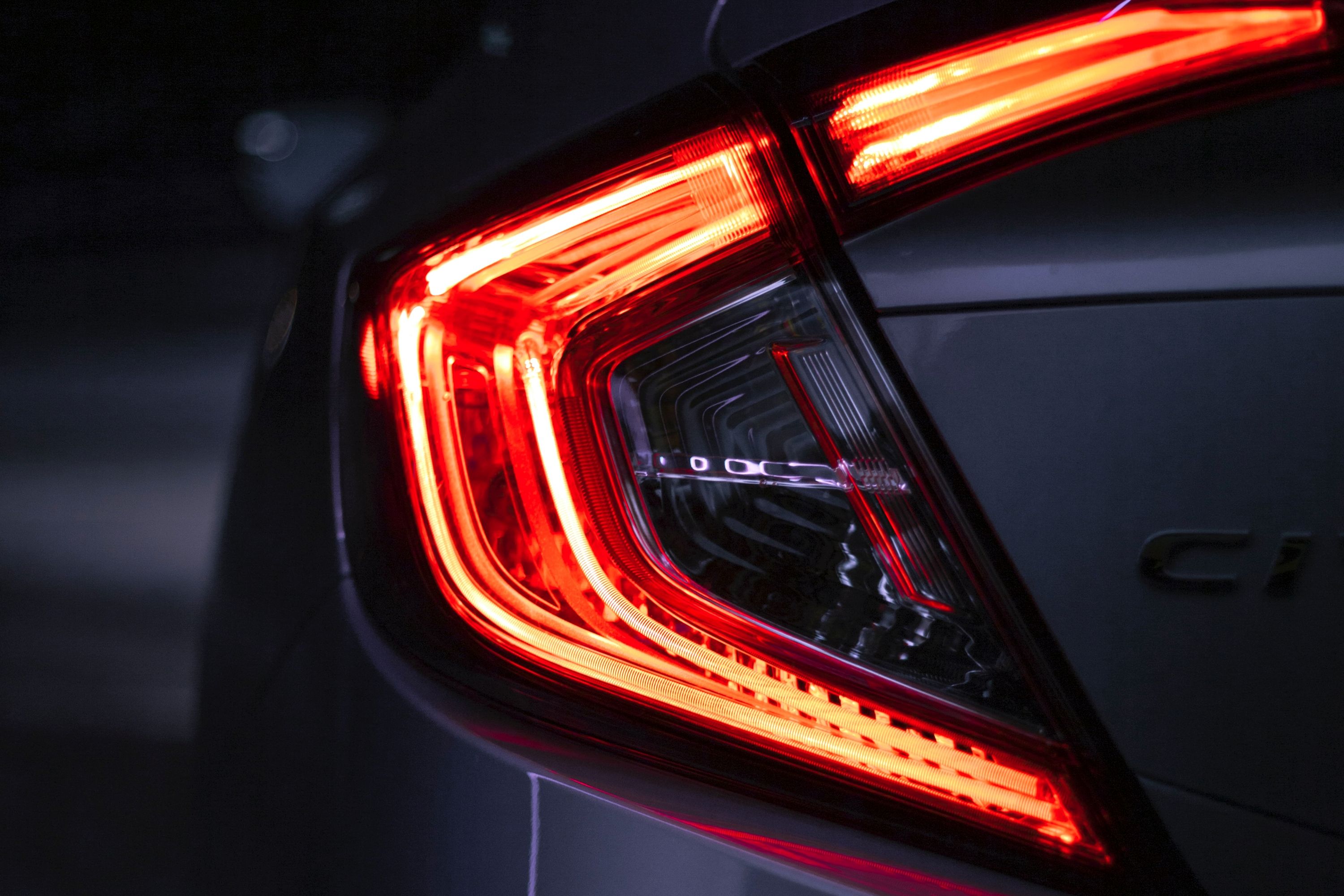 The Difference Between Halogen, Xenon, LED, And Laser Headlights