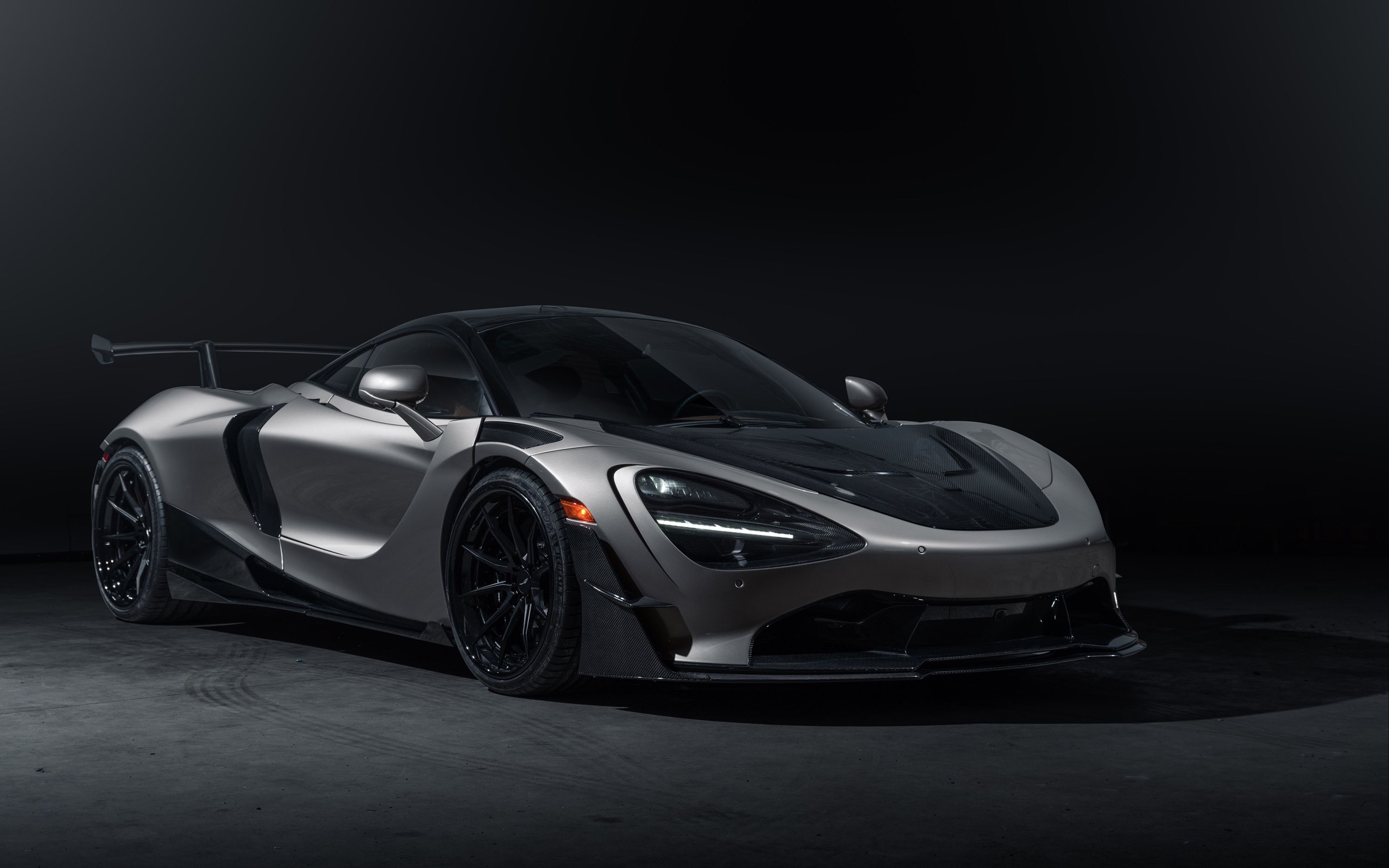 Montana Tuner Delivers Carbon Fiber McLaren 720S With 900 HP