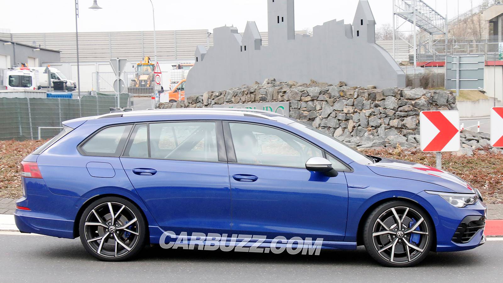 Watching The Volkswagen Golf R Wagon At The Nurburgring Makes Us Jealous