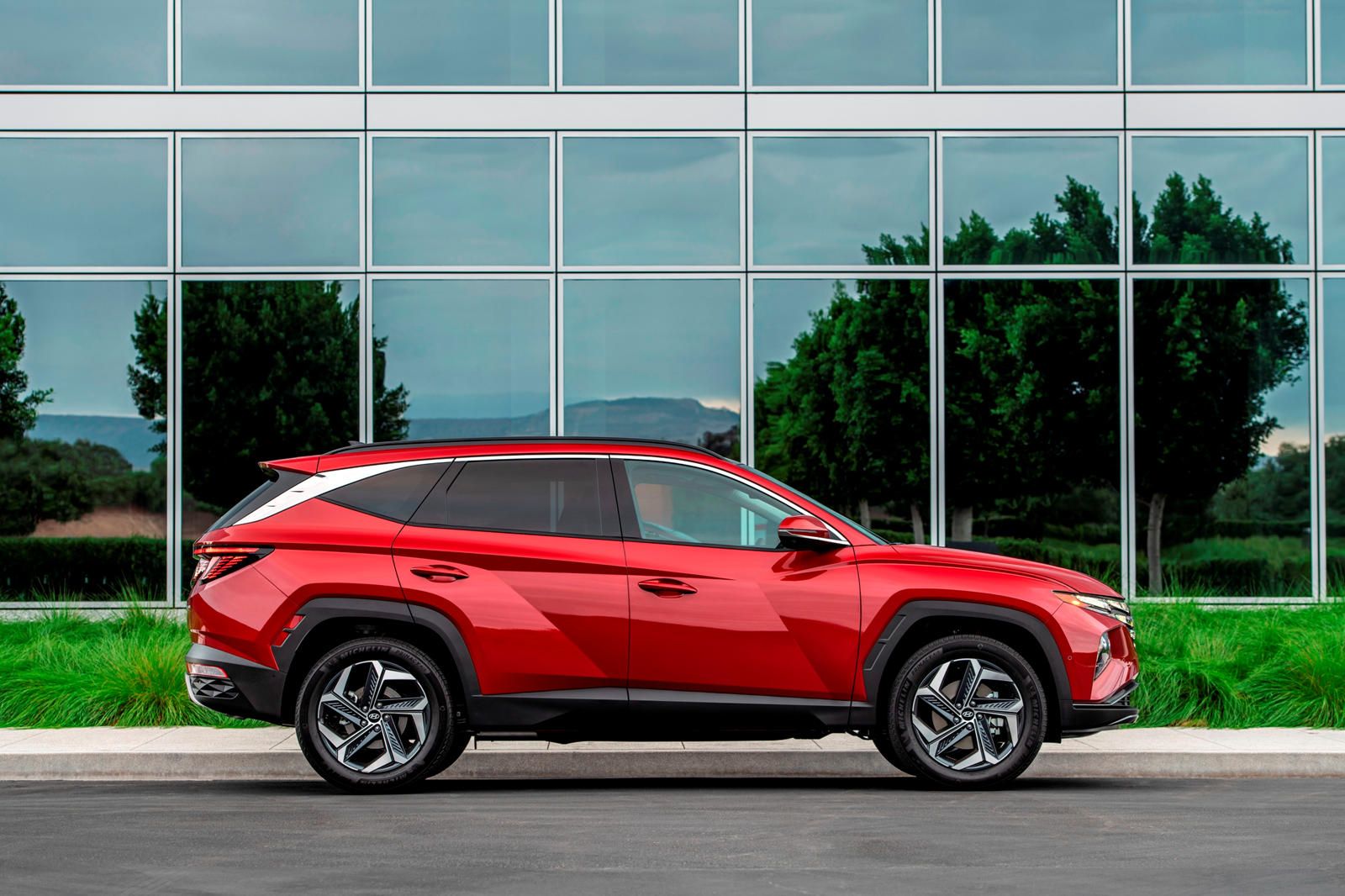 2022 Hyundai Tucson Fuel Economy Is Mightily Impressive