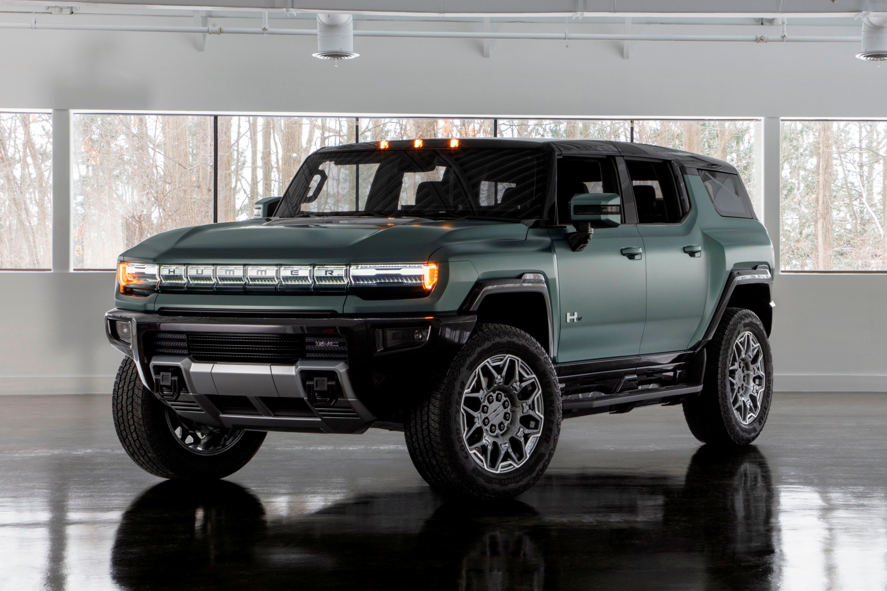 GMC Hummer EV SUV Vs. Pickup: The Main Differences