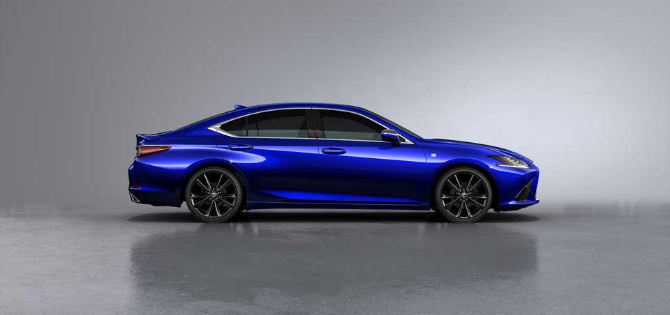 El sedán de lujo japonés que deja en el polvo al BMW Serie 3