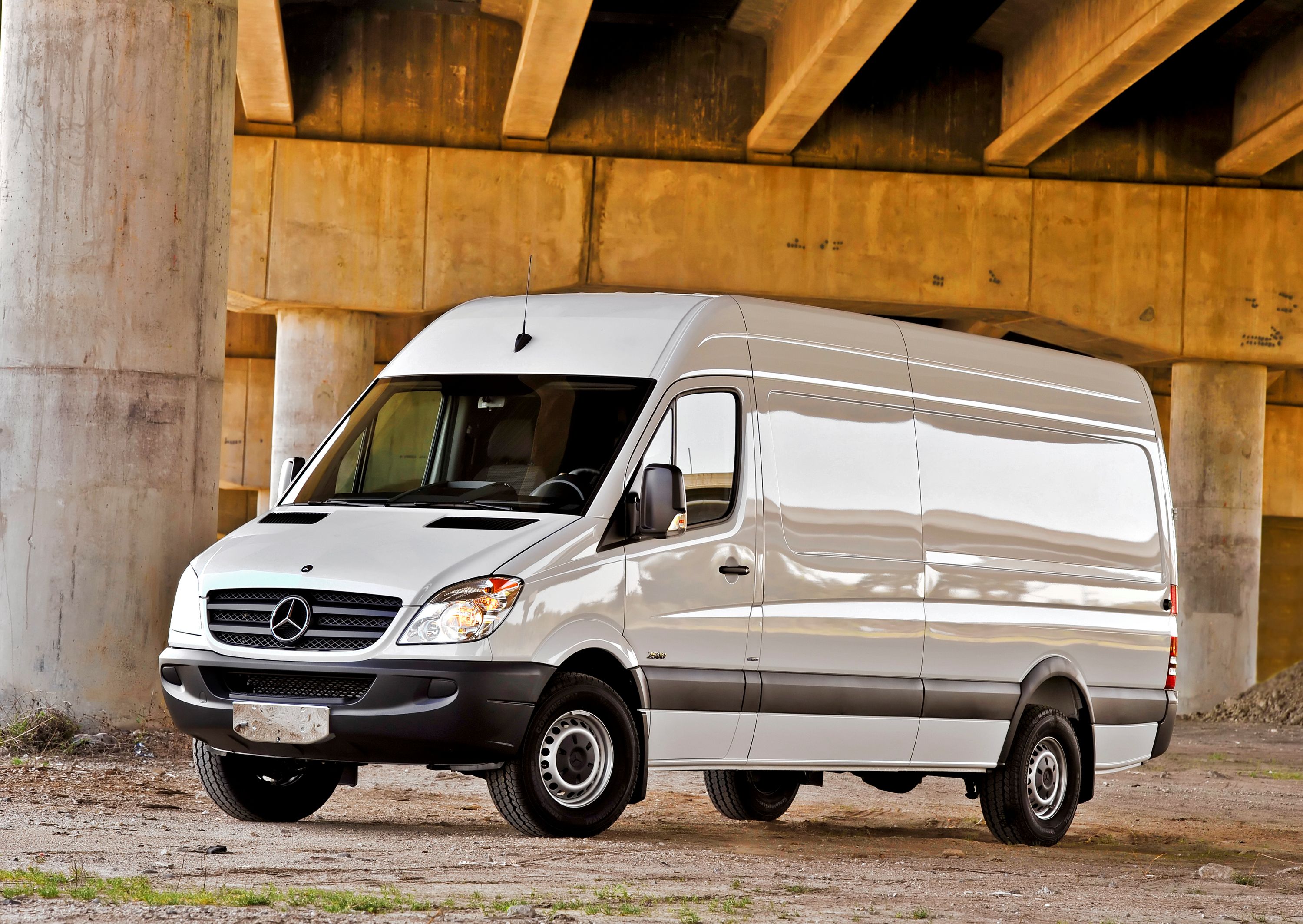 Custom Mercedes Sprinter Body Kit Van (2007 - 2013) - $1890.00 (Part  #MB-120-KT), image size:3000x2127