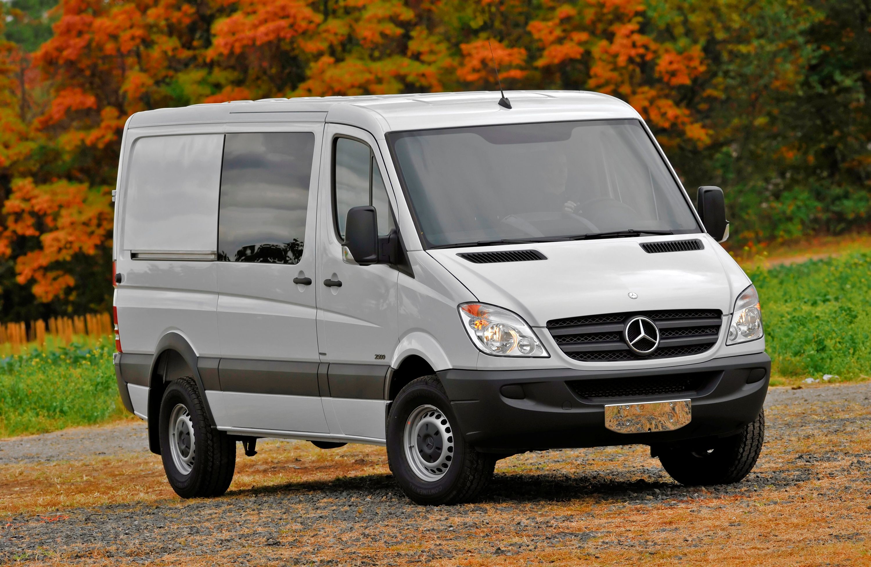 2012 Mercedes-Benz Sprinter Crew Van Pricing, Photos & Specs