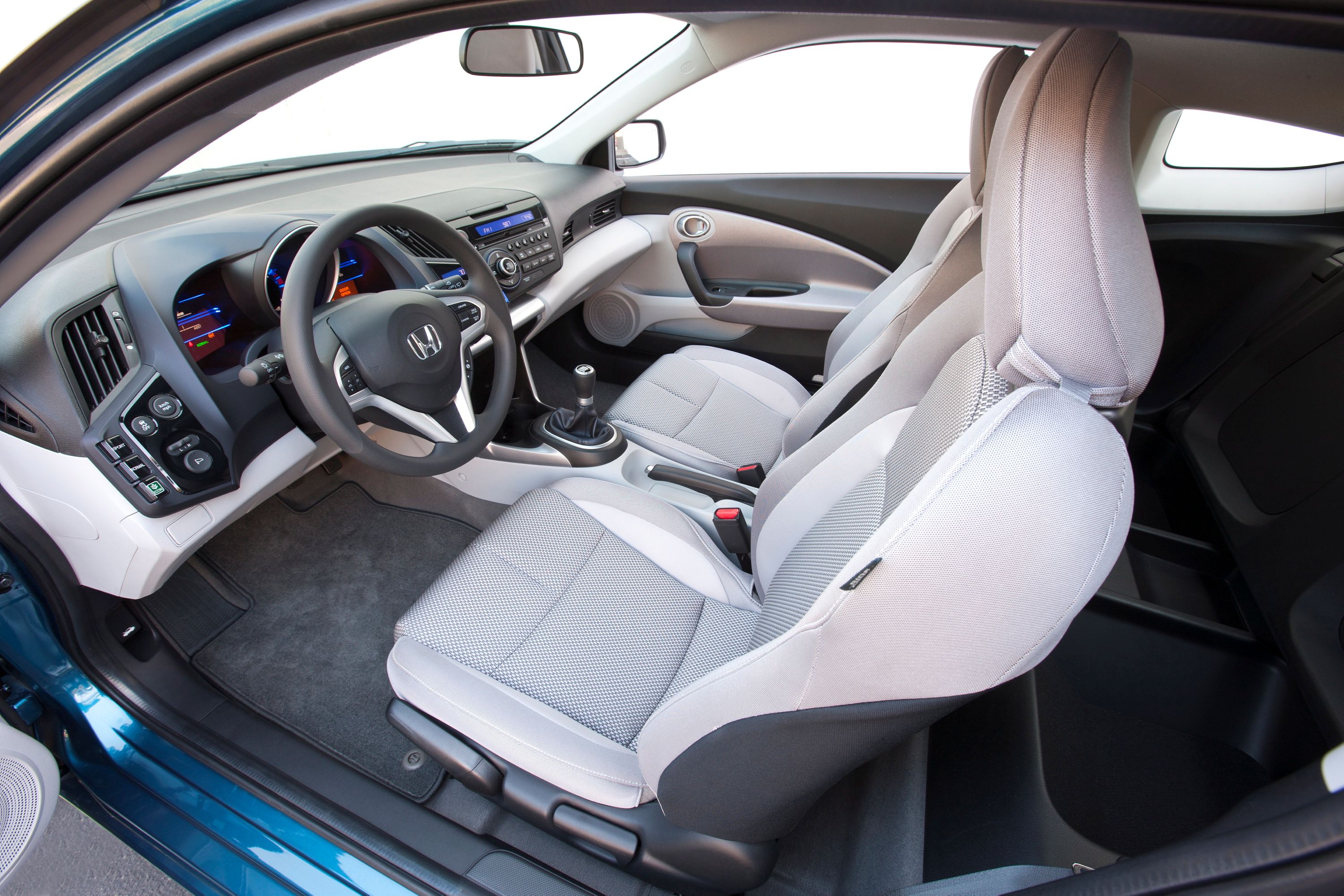 Honda CR-Z - Interior photos of.