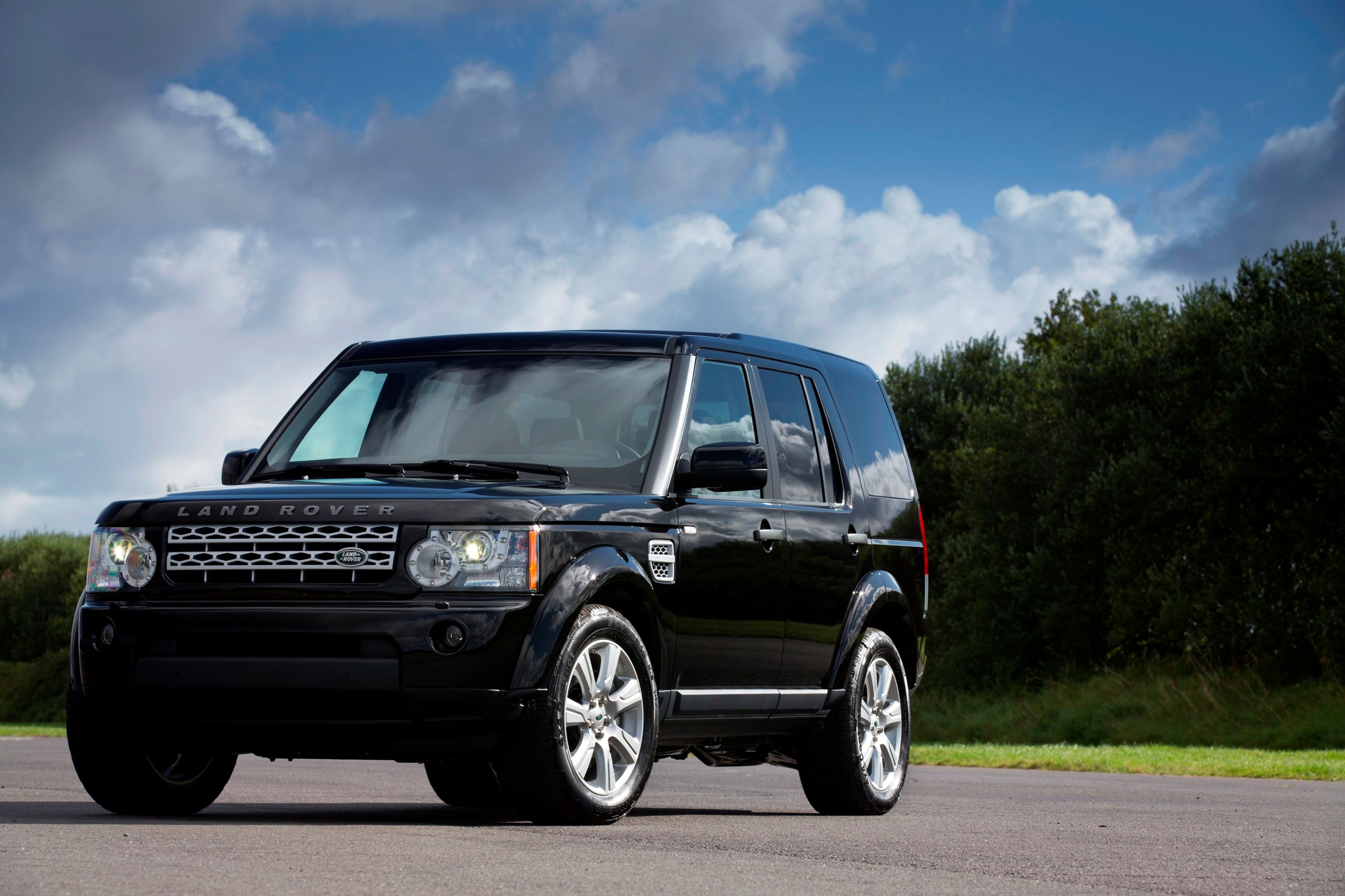 2013 Land Rover LR4 Exterior Photos
