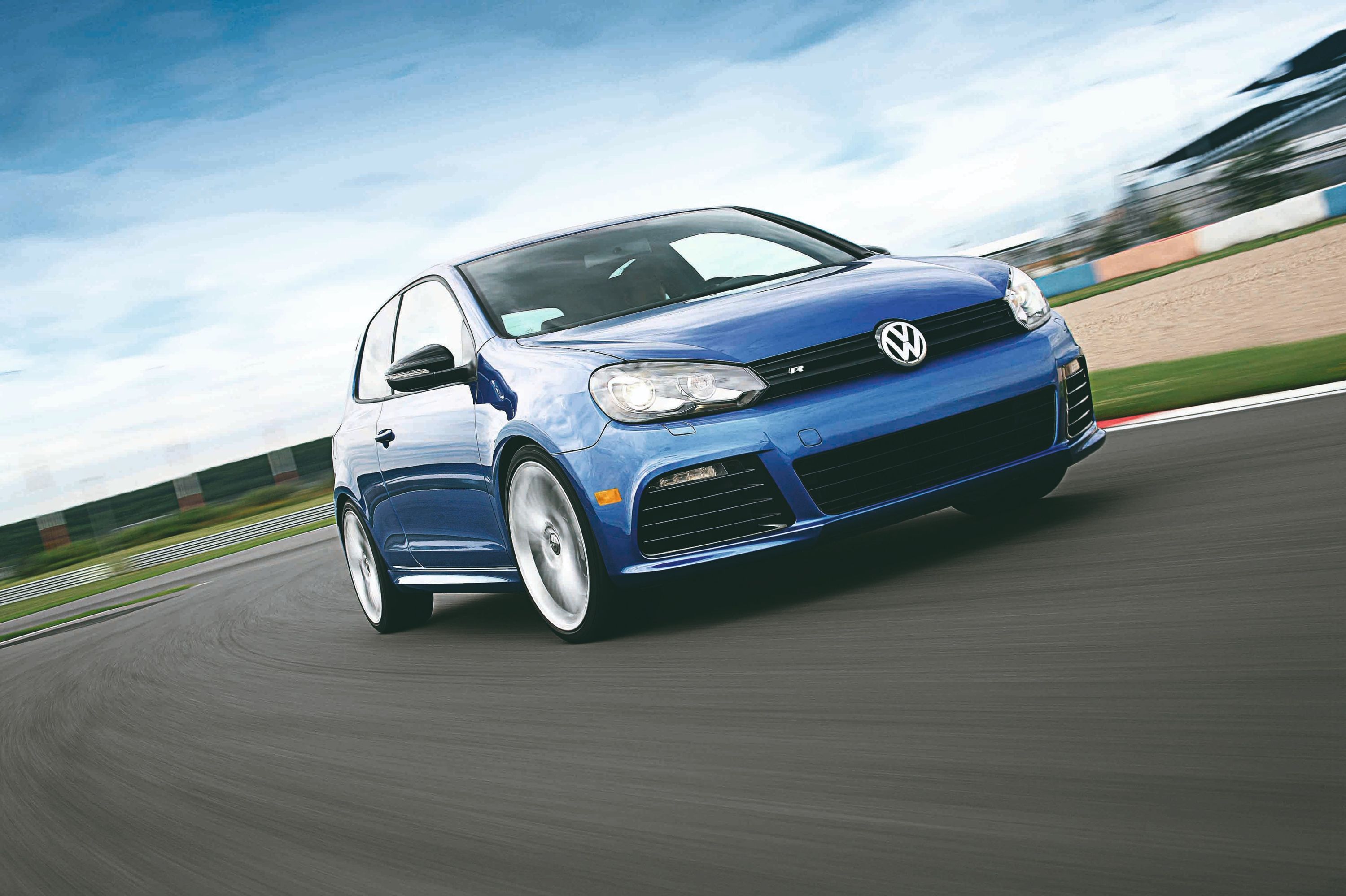 A Brief History Of The Volkswagen Golf R