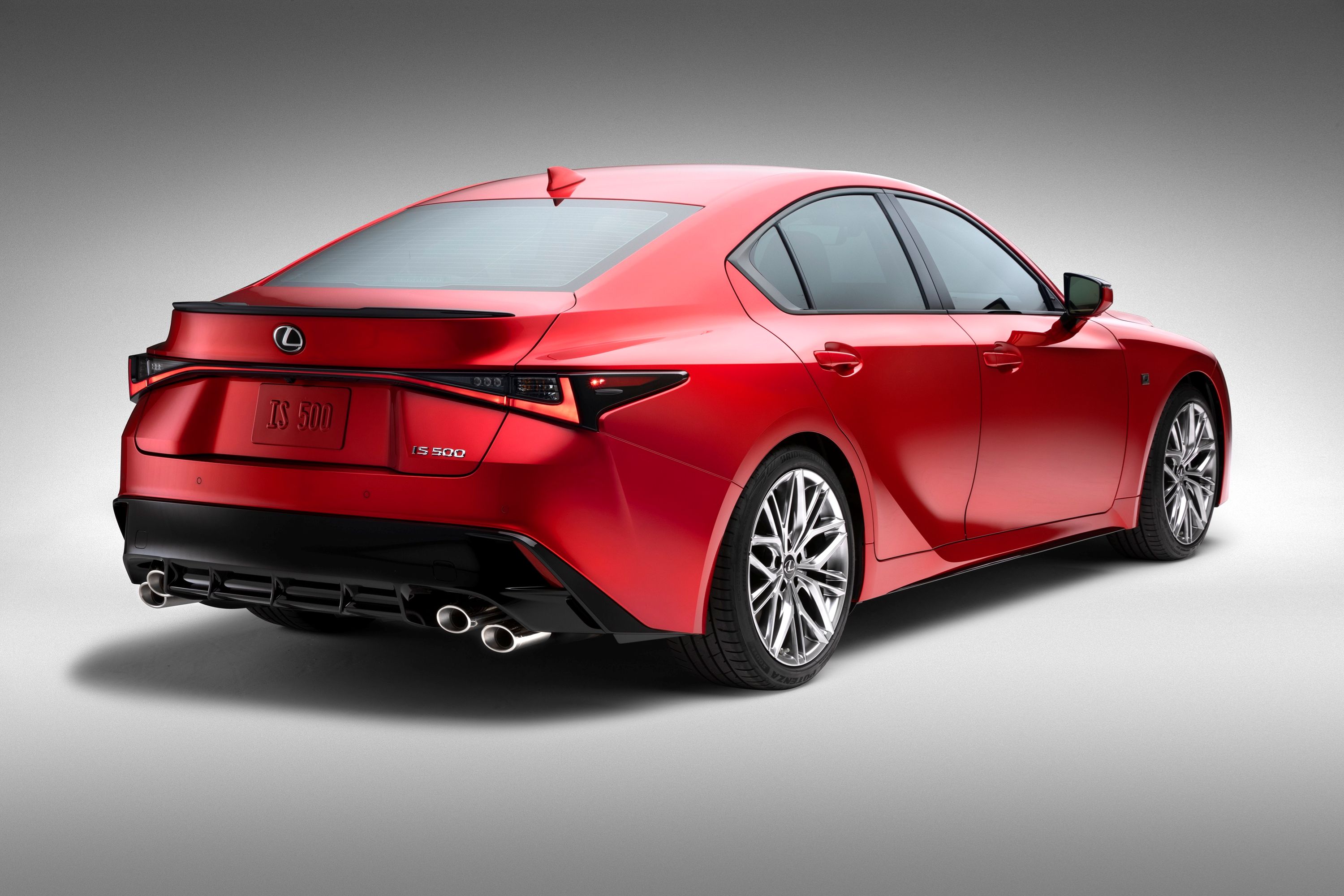 Lexus IS500 F Sport Performance Specs Revealed