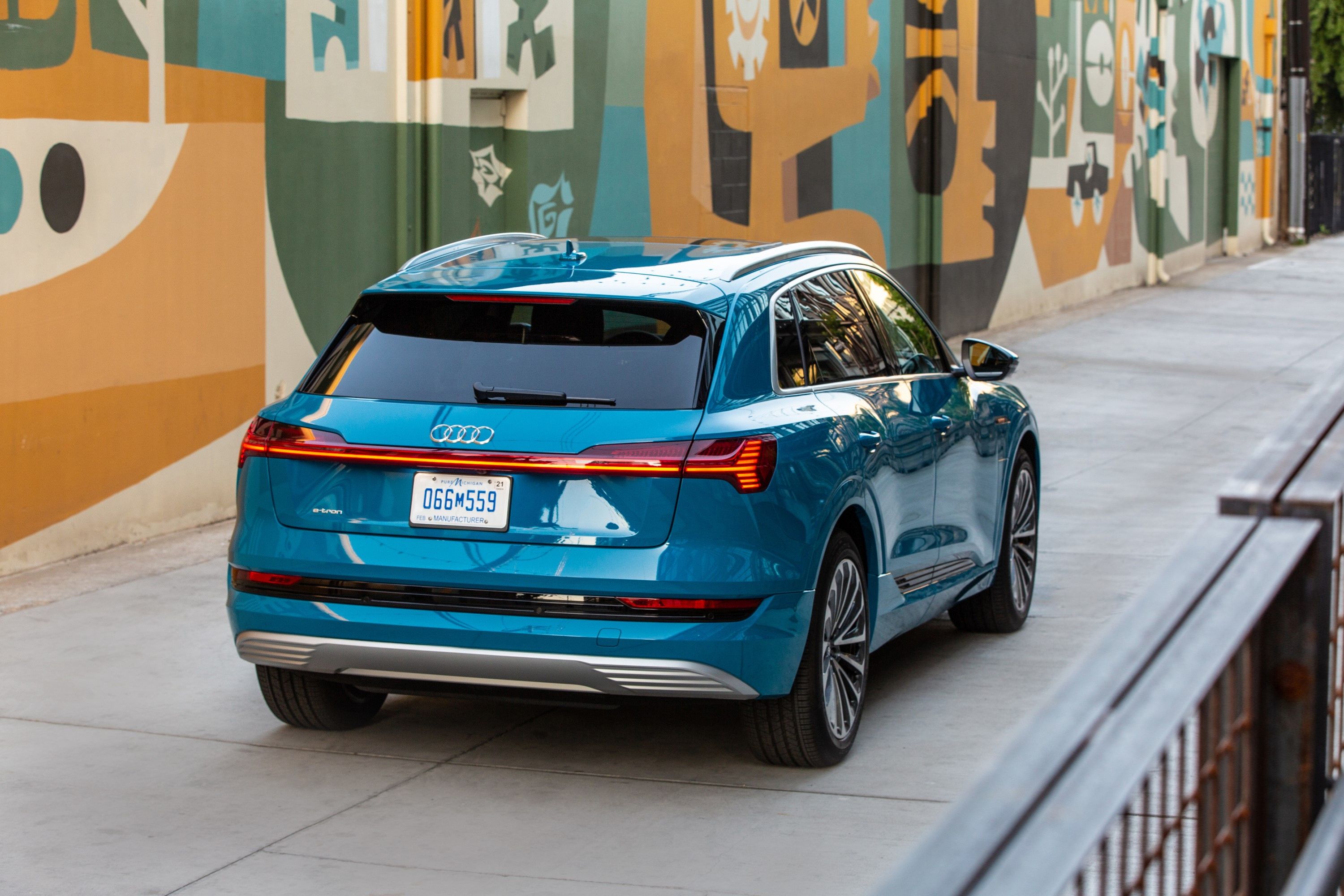 The Complete Guide To Automotive Subscription Features