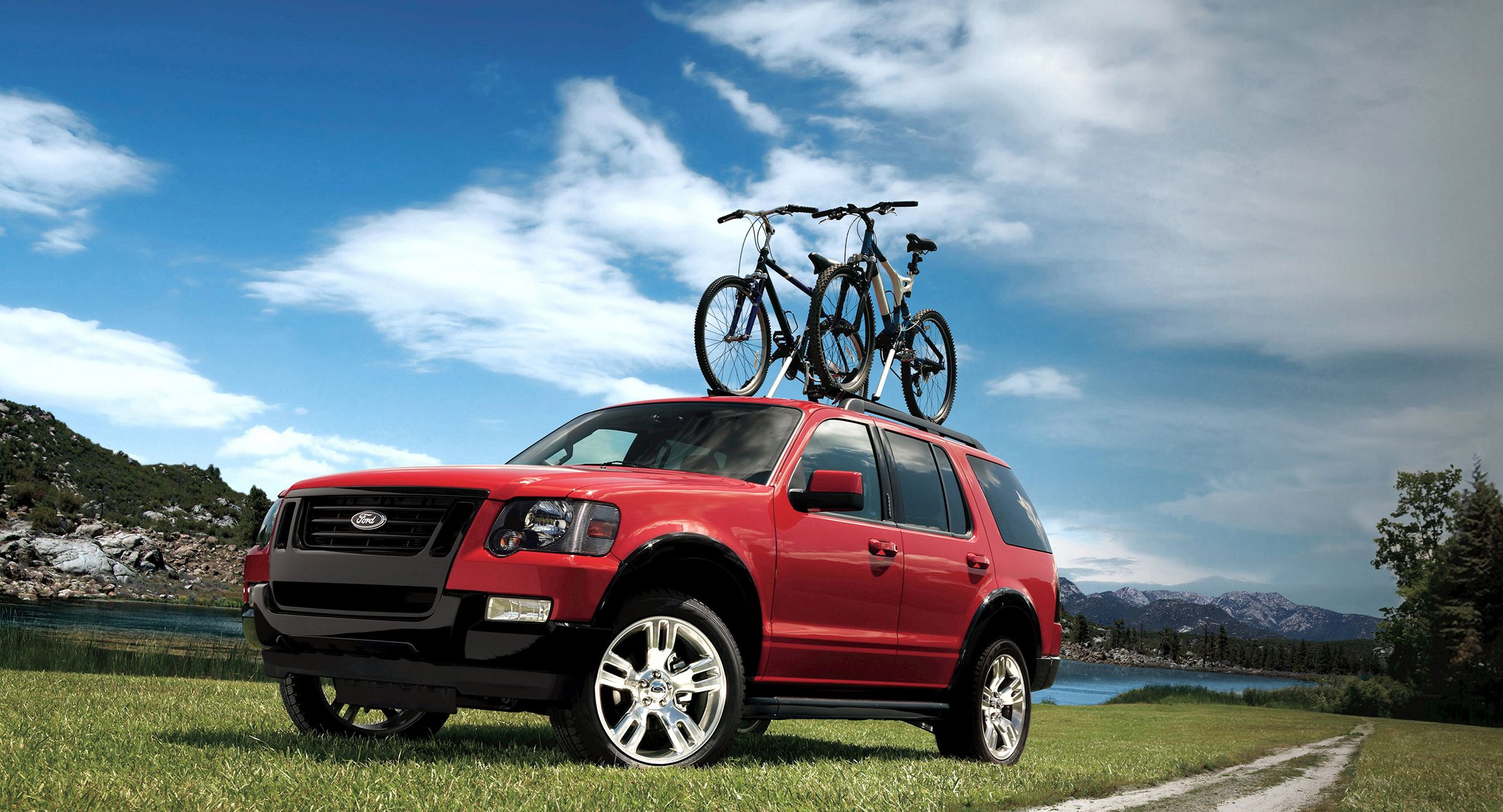 2010 Ford Explorer Pricing, Photos & Specs