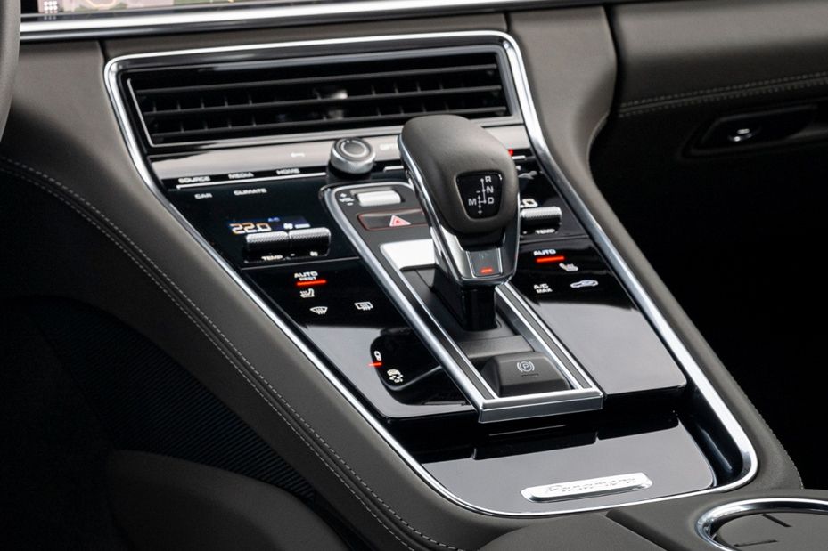 2021 Porsche Panamera Turbo - Review | CarBuzz