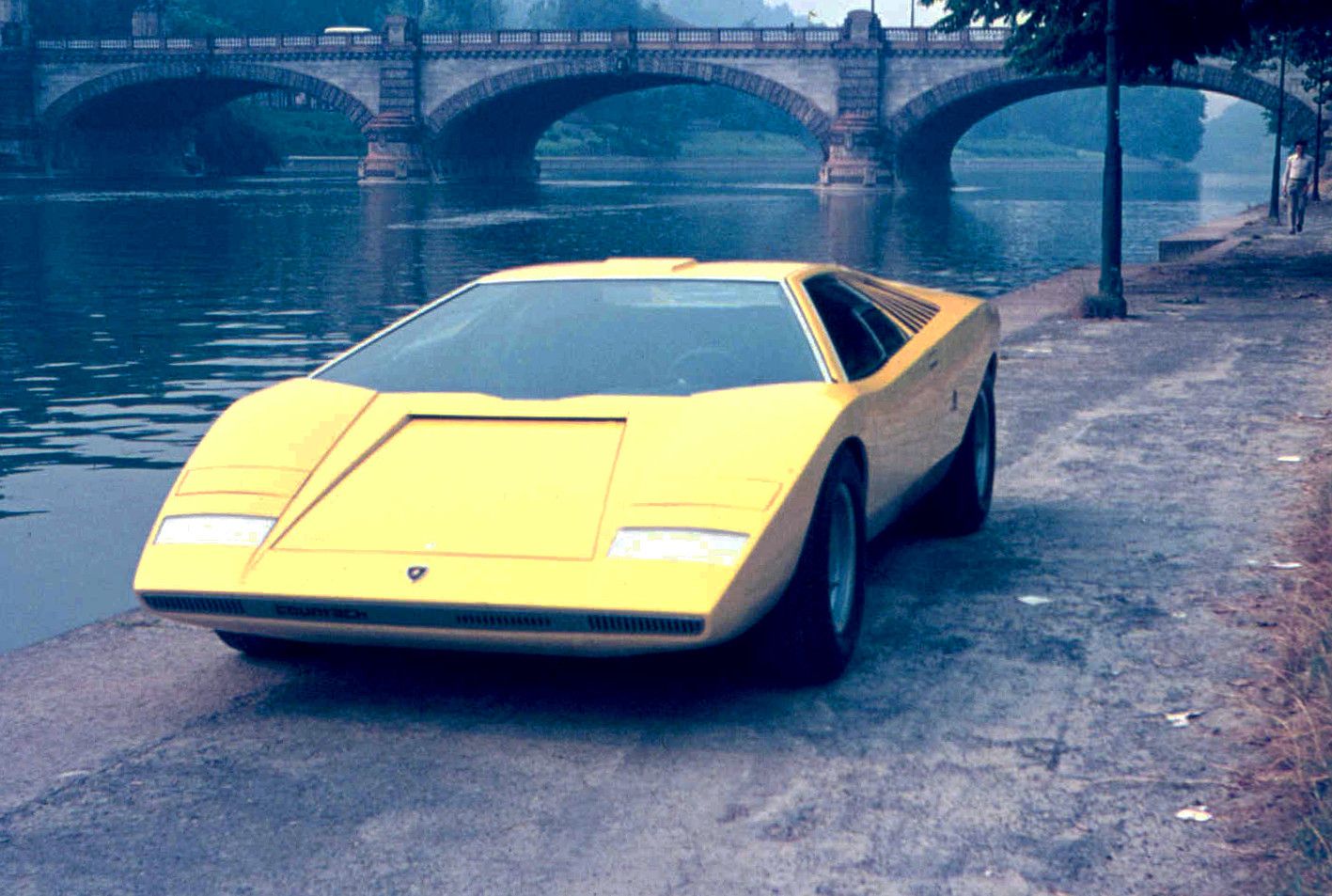 1982 Lamborghini Countach LP500 S - Review | CarBuzz